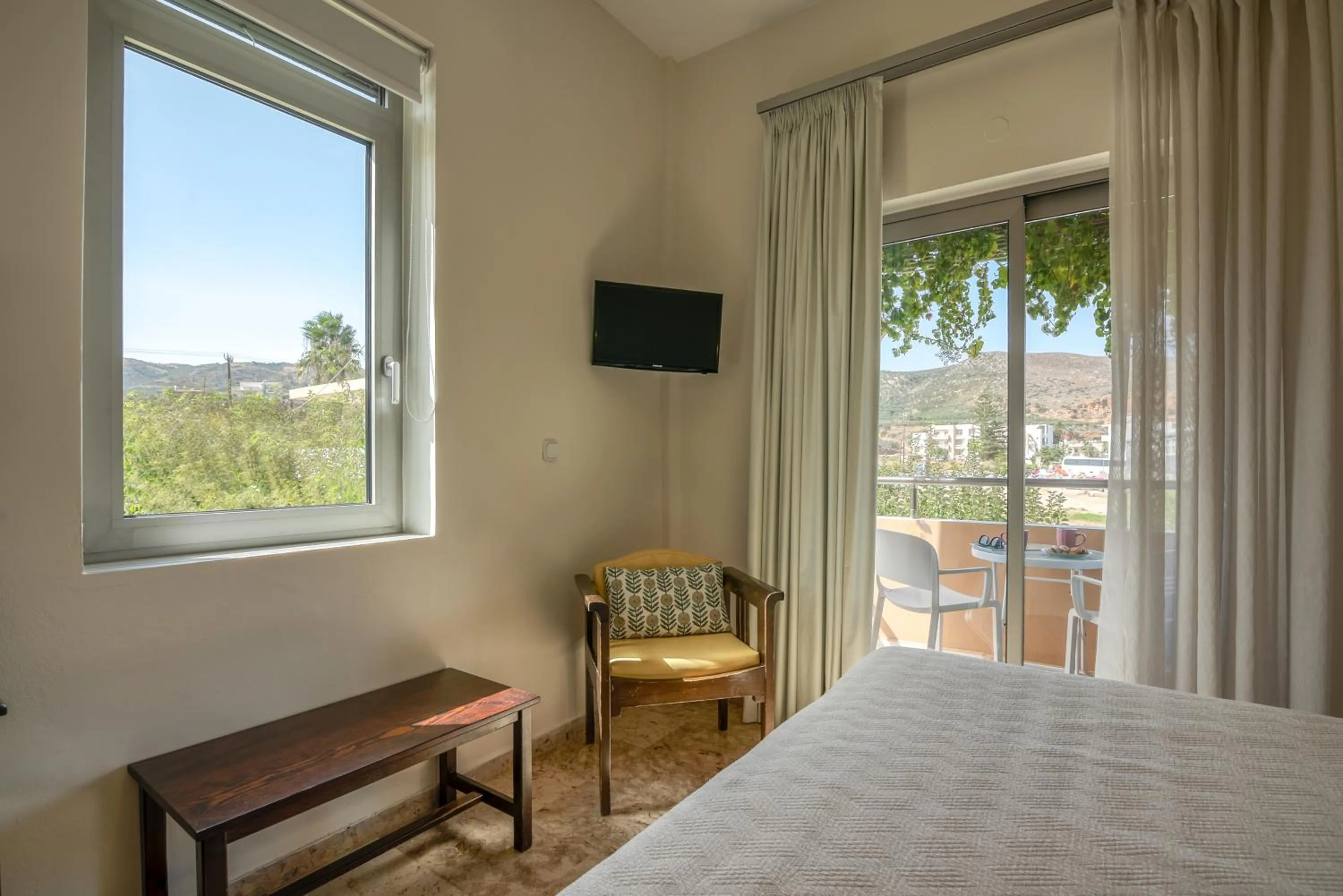 Bedroom in Hotel Peli