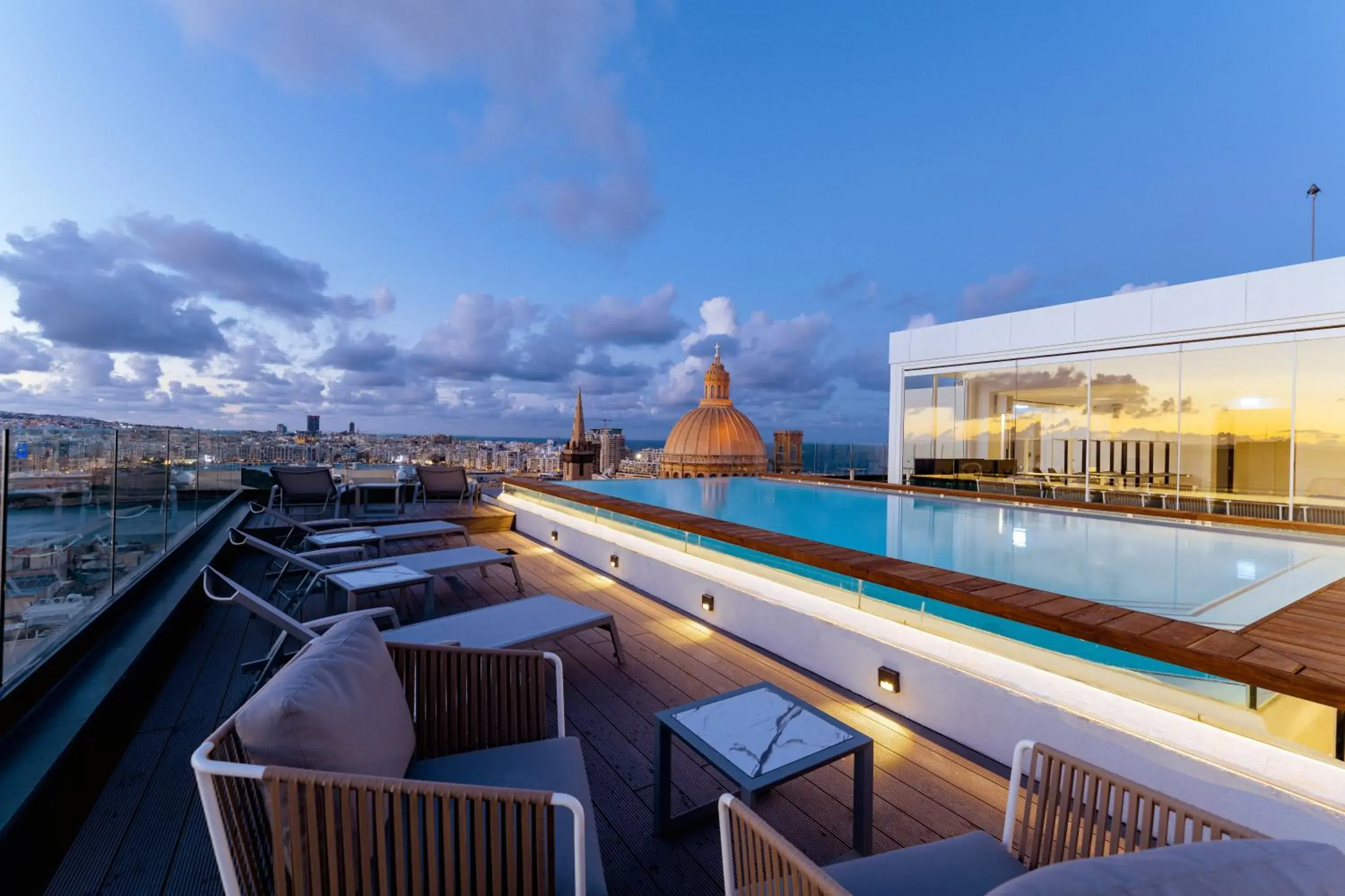 Restaurant/places to eat in The Embassy Valletta Hotel Restaurant/places to eat in The Embassy Valletta Hotel