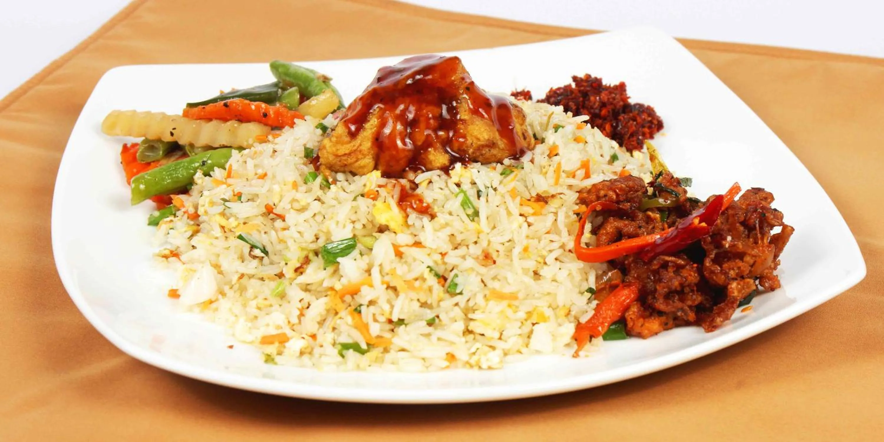 Lunch in Samanala Resort