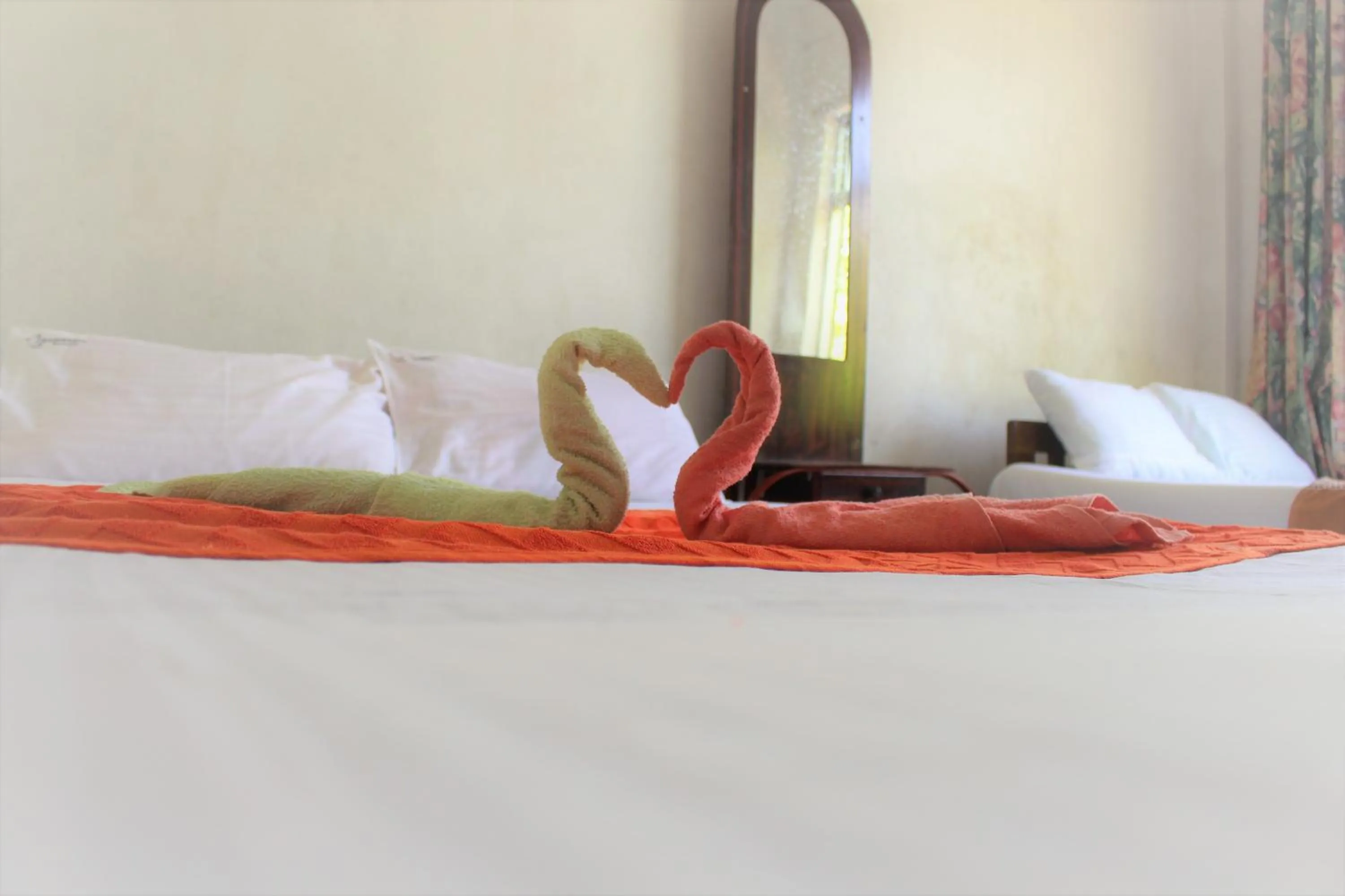 Bed in Samanala Resort