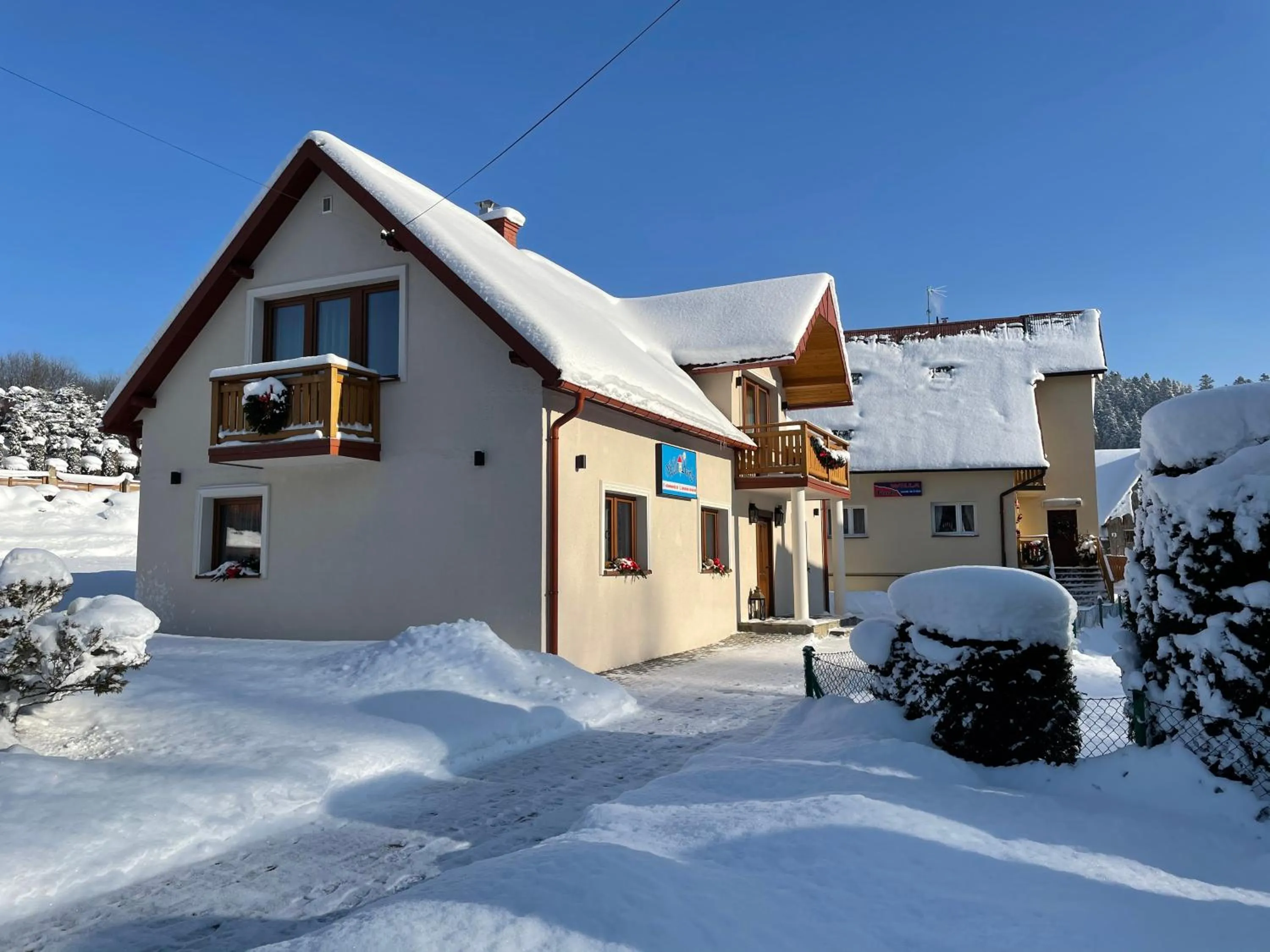 Property building in Willa Karla