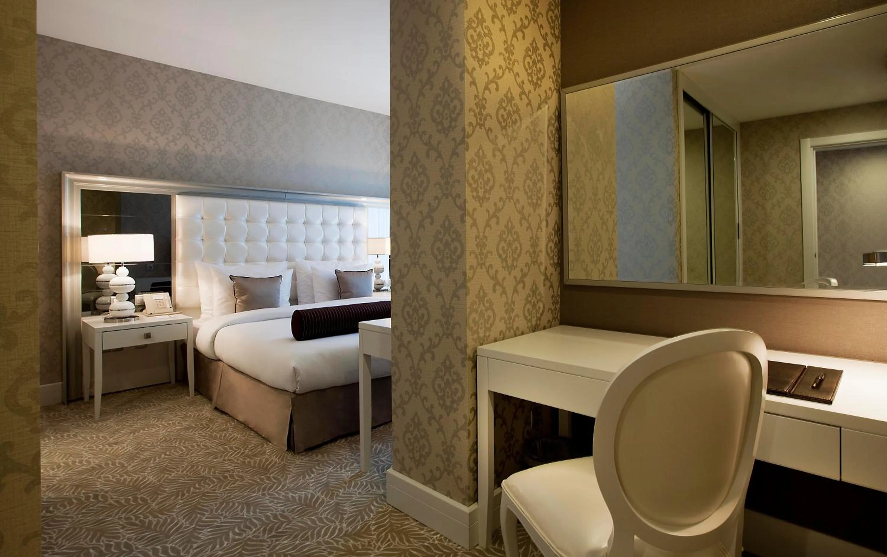 Seating area, Bed in Qafqaz Baku City Hotel & Residences