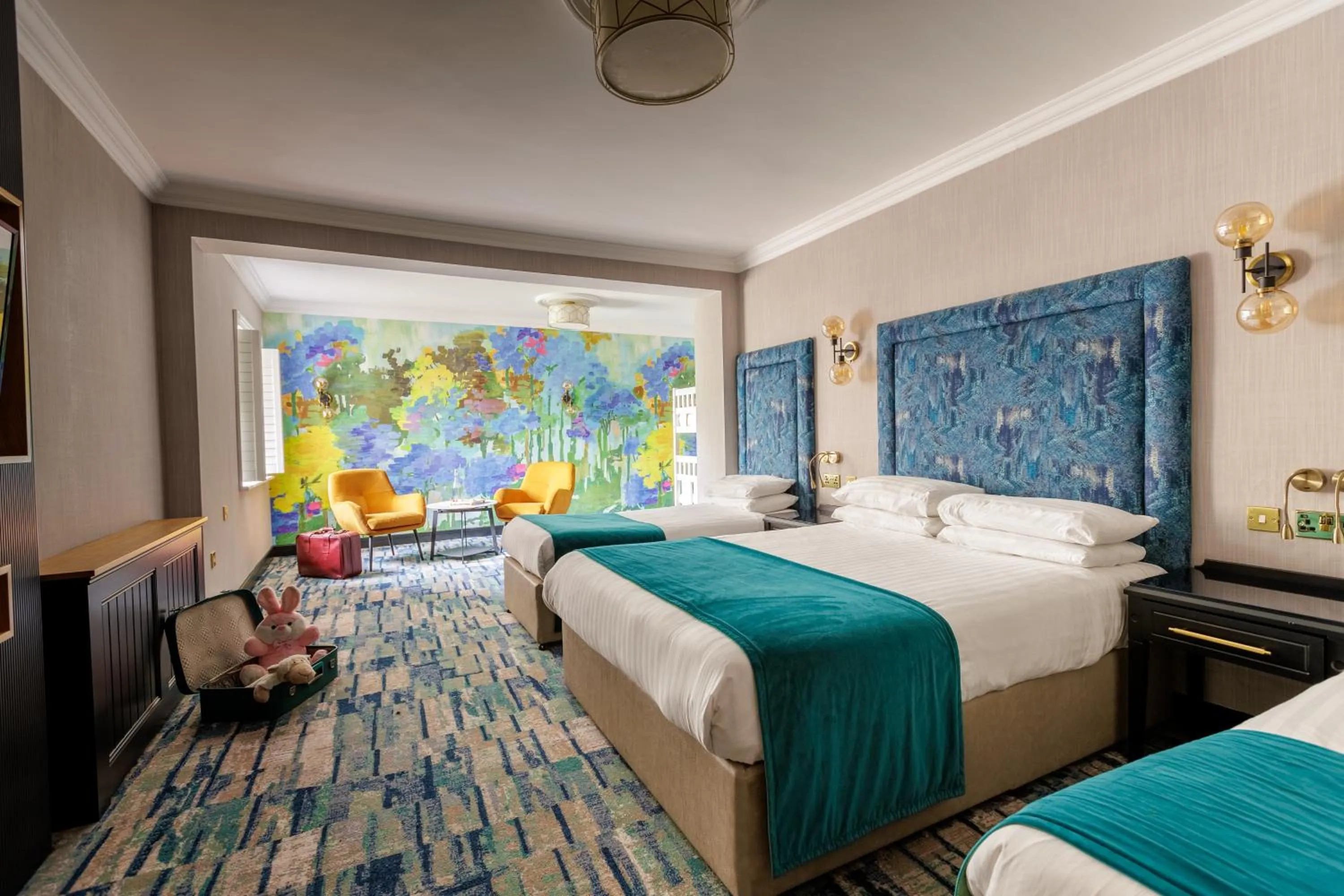 Bed in Ashdown Park Hotel