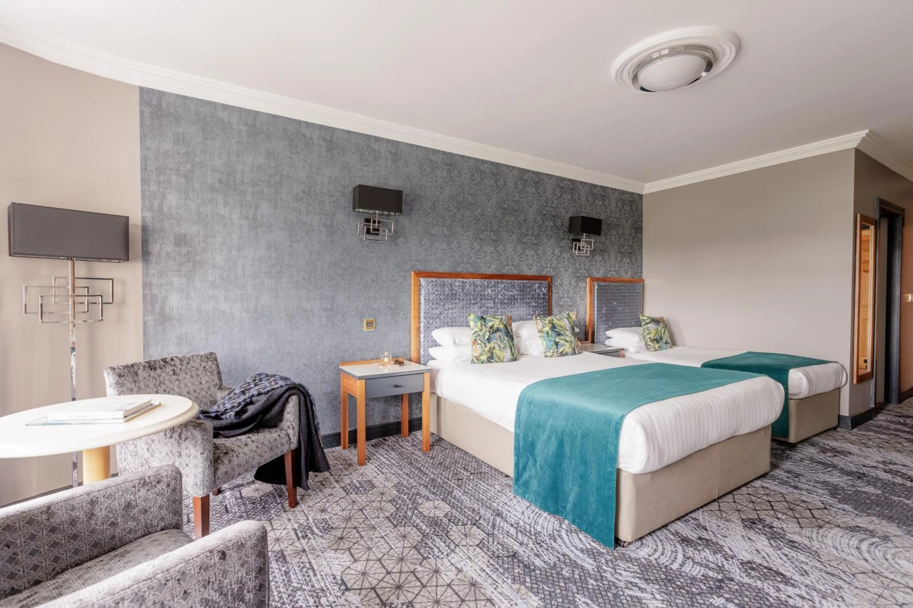 Bed in Ashdown Park Hotel