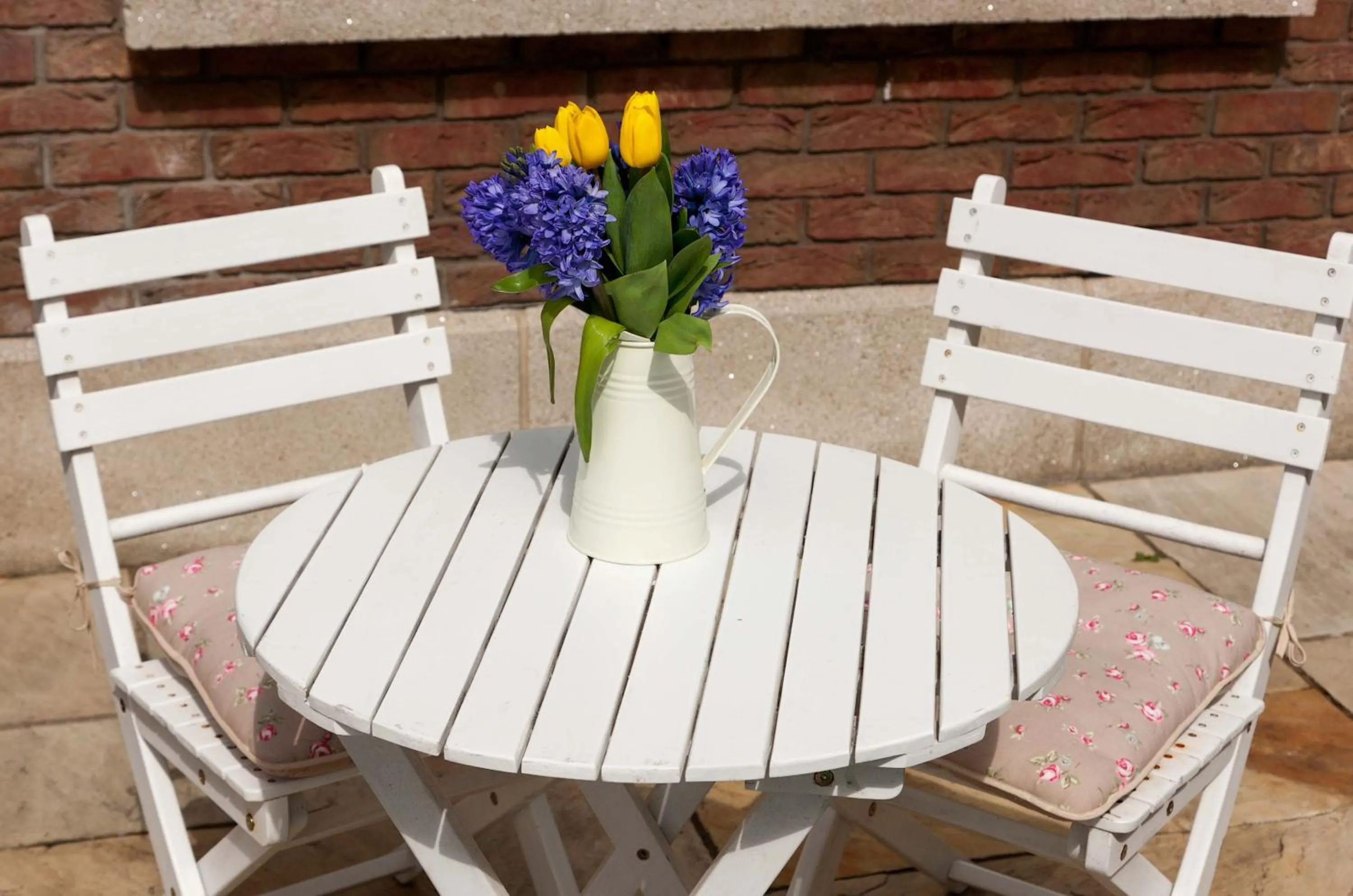 Area and facilities in Ashdown Park Hotel