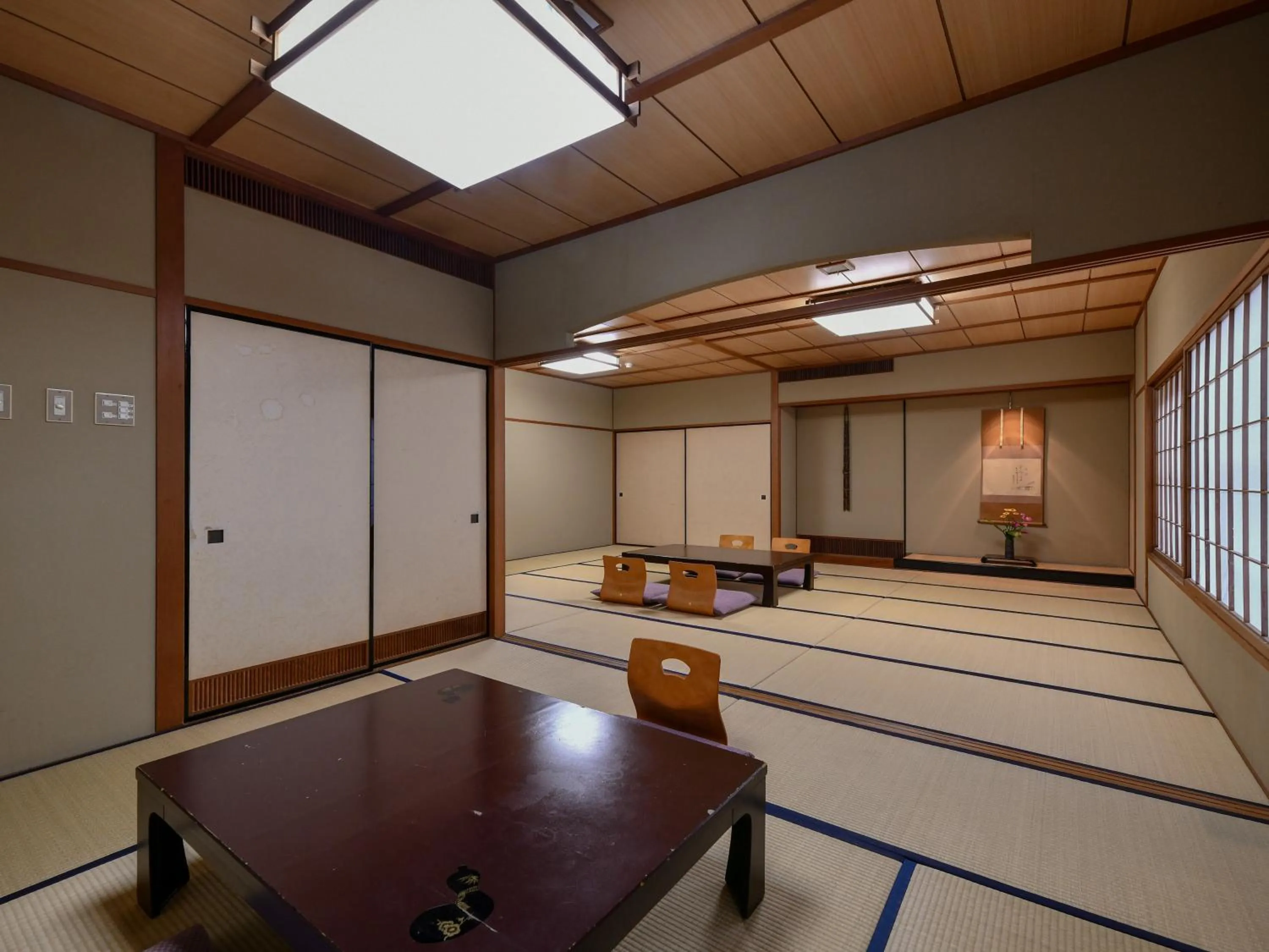 Photo of the whole room in Awara Onsen Minoya Taiheikaku