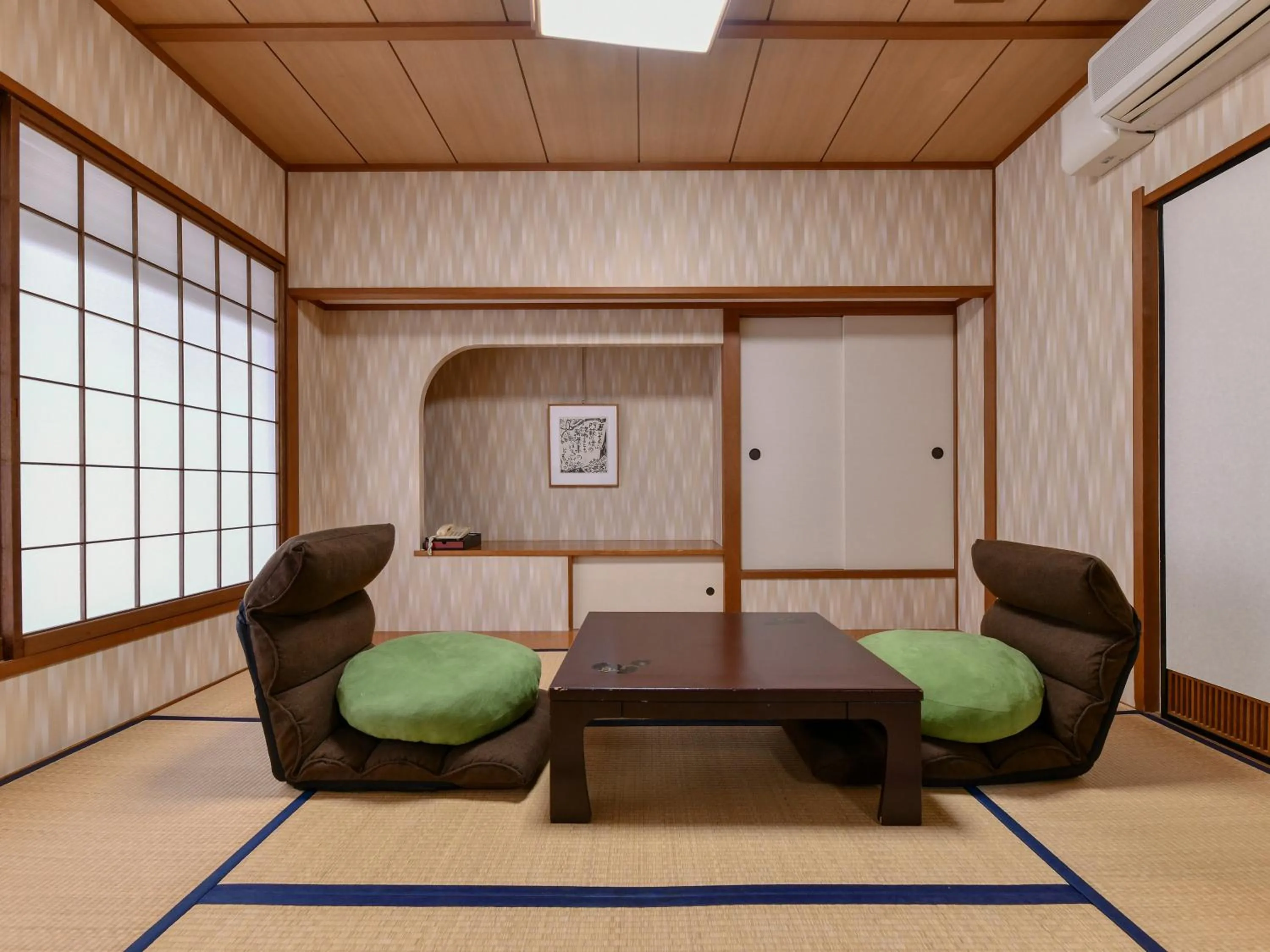 Photo of the whole room in Awara Onsen Minoya Taiheikaku