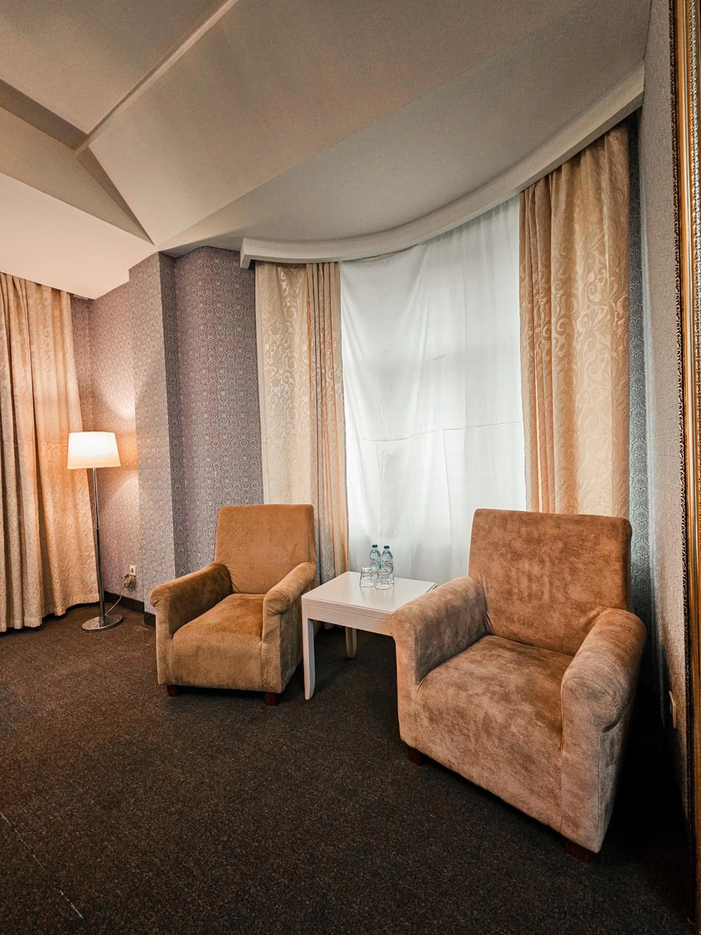 Living room in Safran Hotel