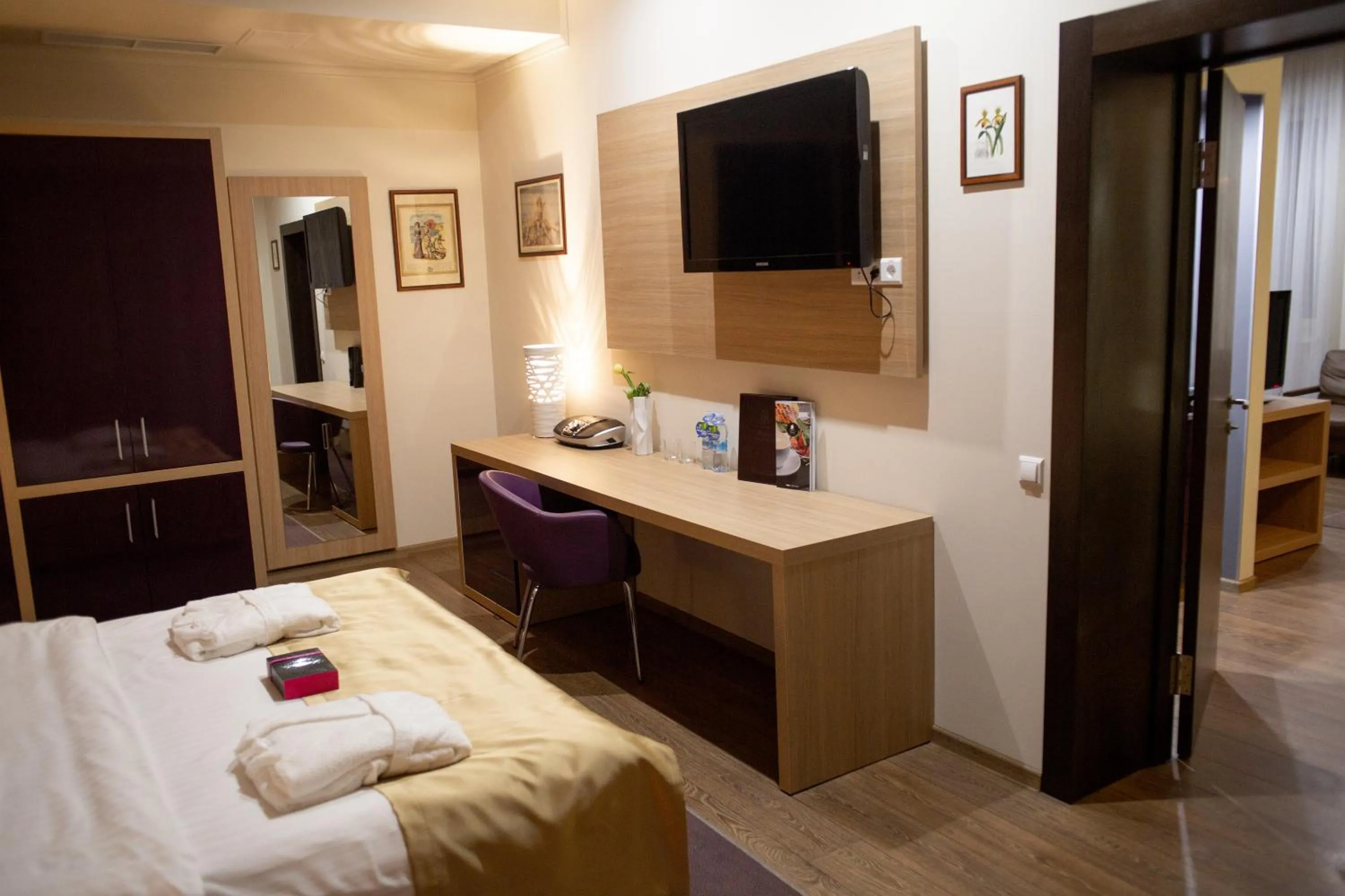 Bed in Pushcha Congress Hotel