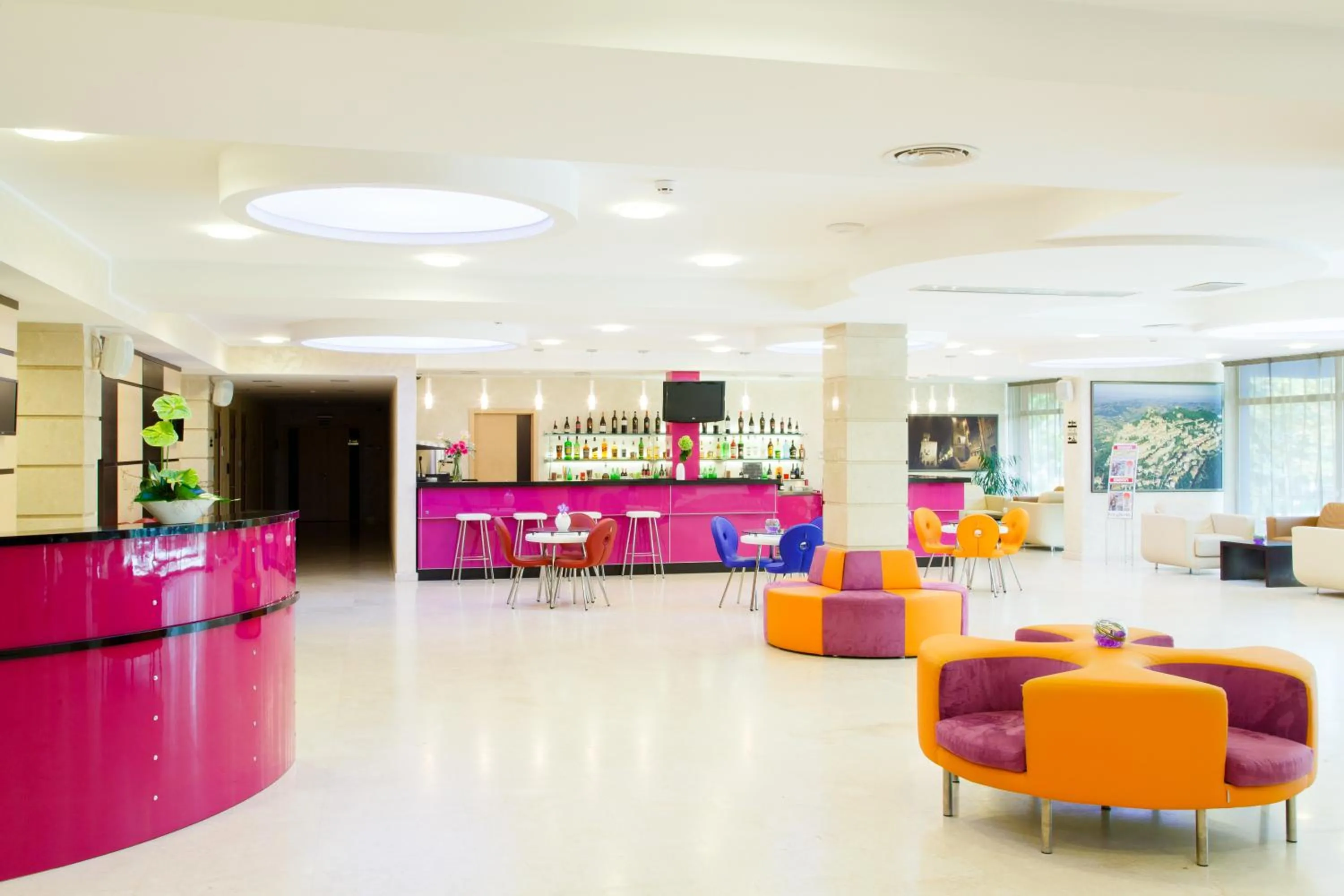 Lobby or reception in Pushcha Congress Hotel