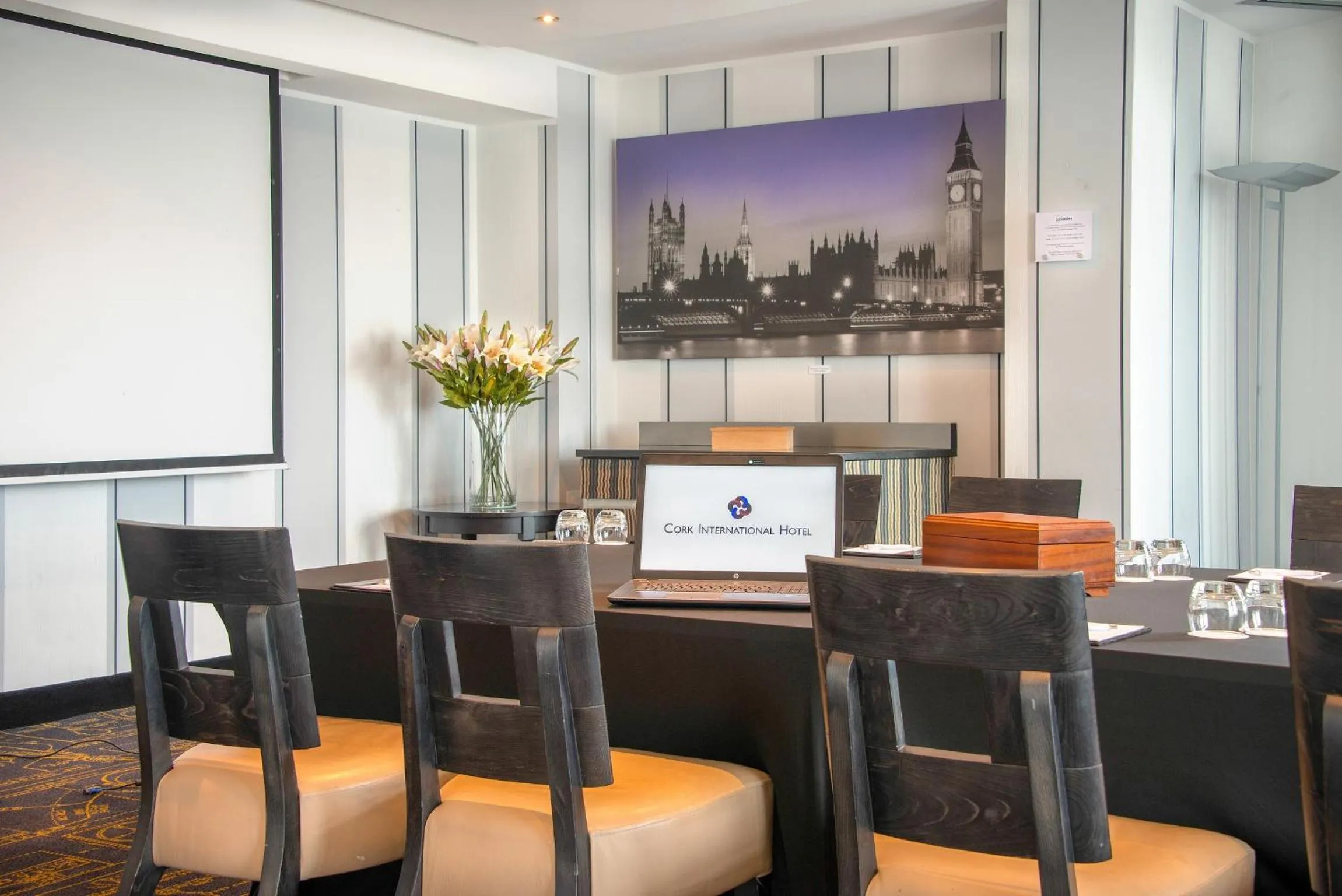 Meeting/conference room in Cork International Hotel
