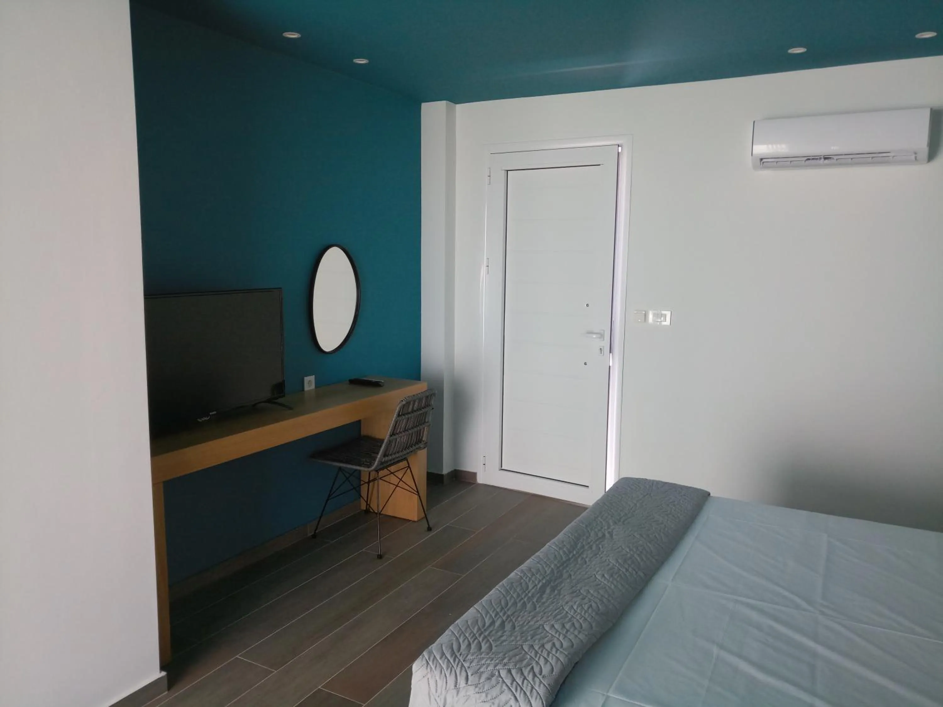 Bed in Meropi Hotel & Apartments