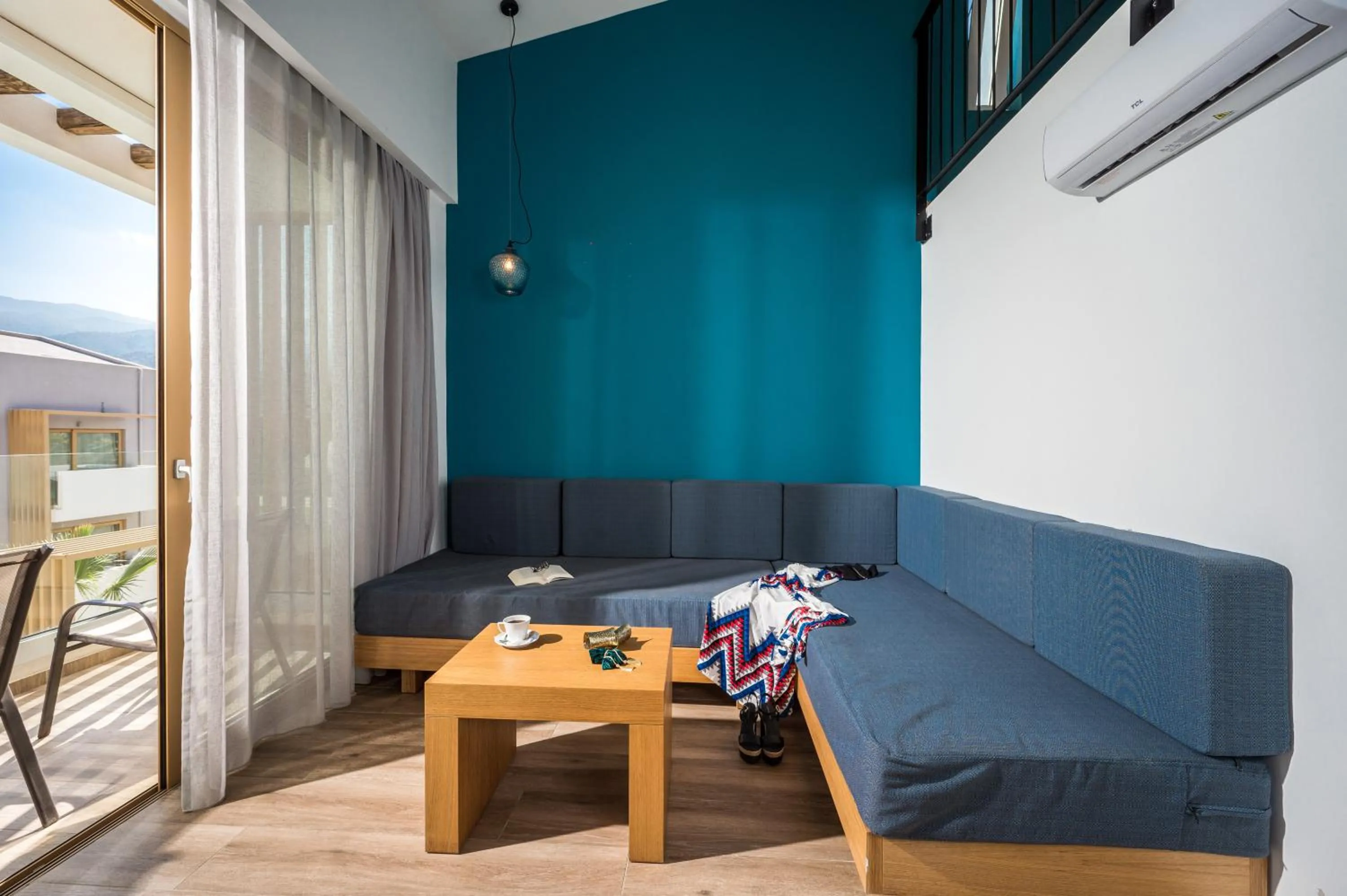 Meropi Hotel & Apartments