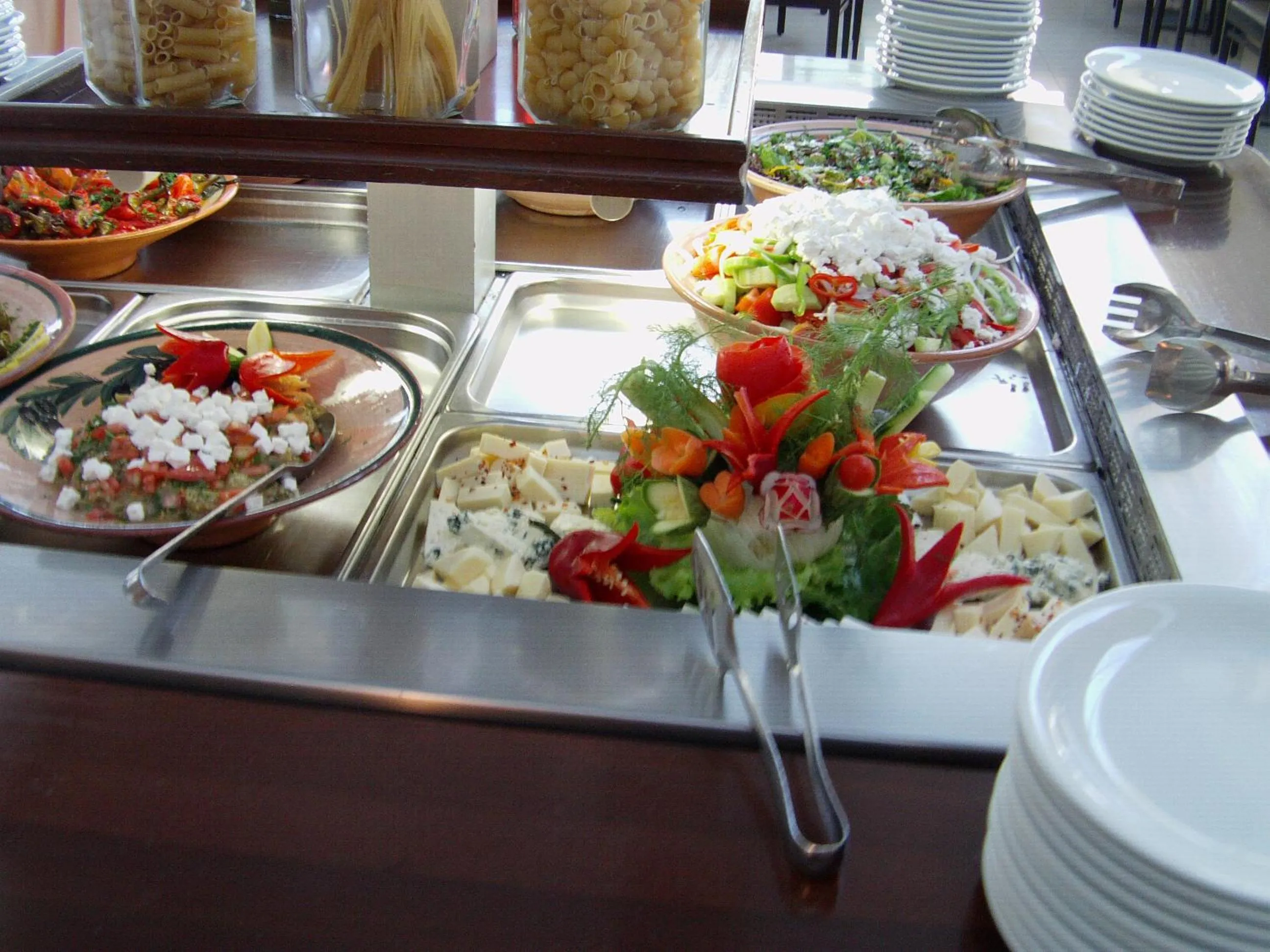Food in Meropi Hotel & Apartments