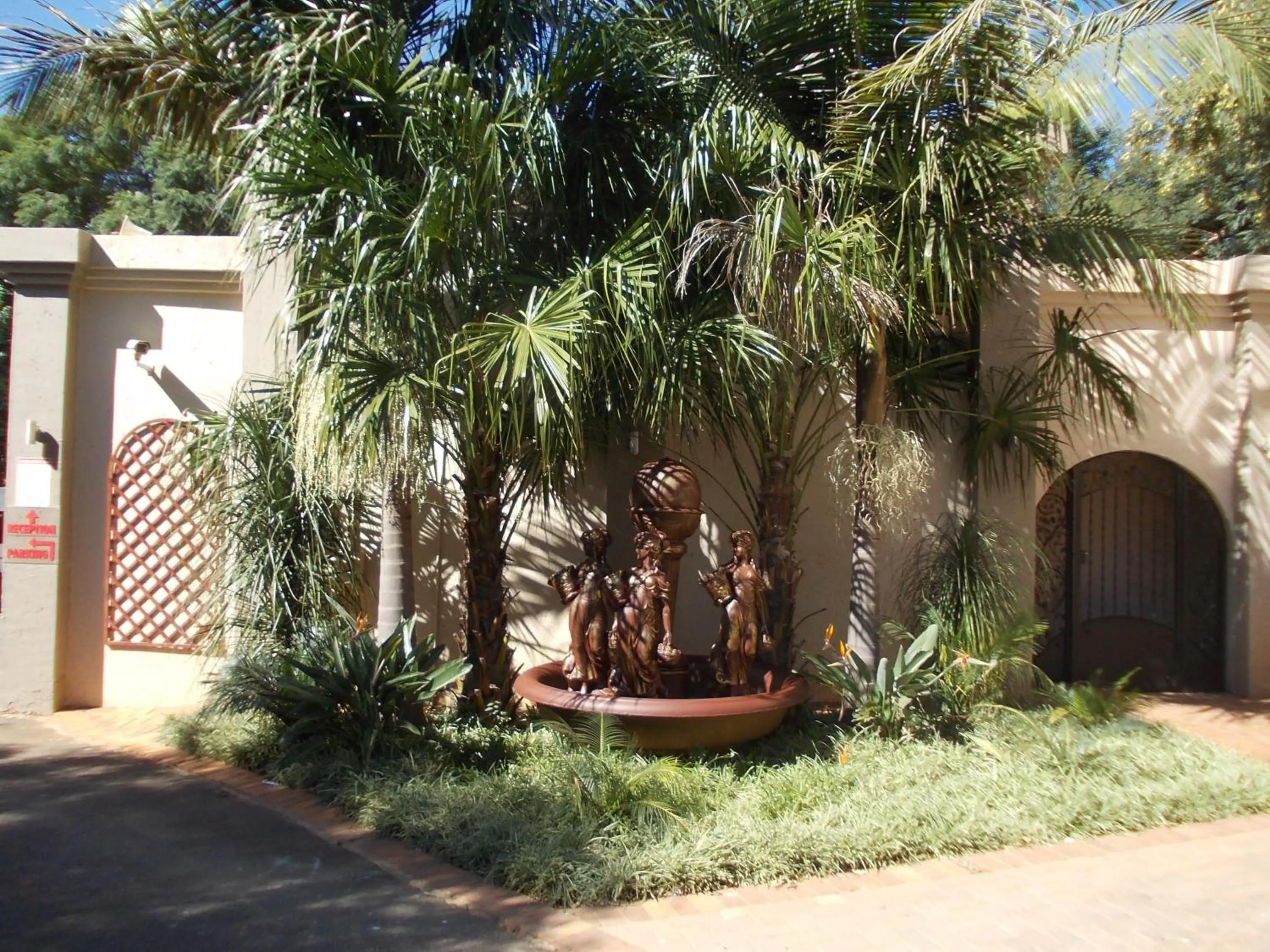 Garden in Homestay Travel Guest House