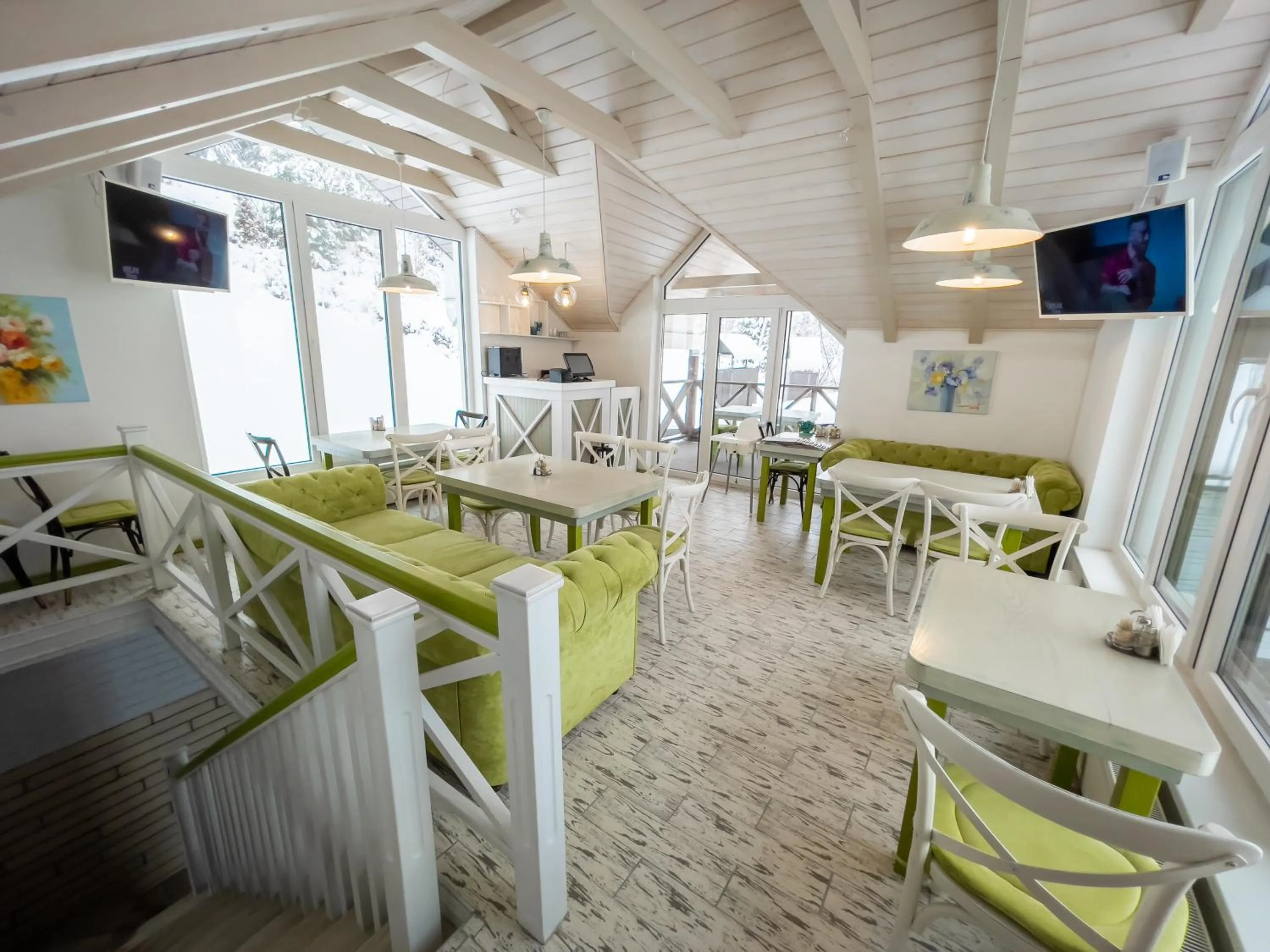 Restaurant/places to eat in Villa Shale MarSo