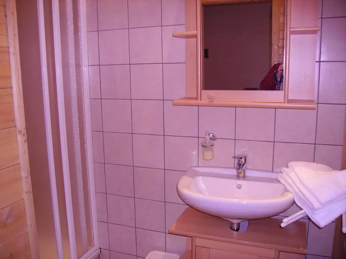 One-Bedroom Apartment - single occupancy in Wolfs Revier One-Bedroom Apartment - single occupancy in Wolfs Revier