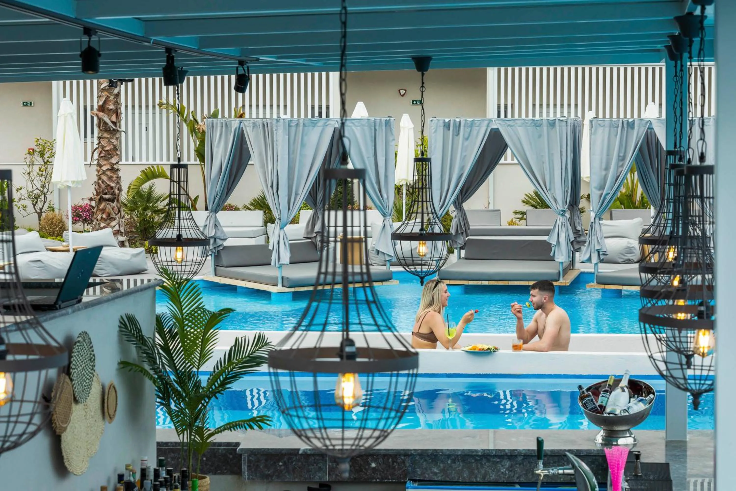 People in Anna Hotel