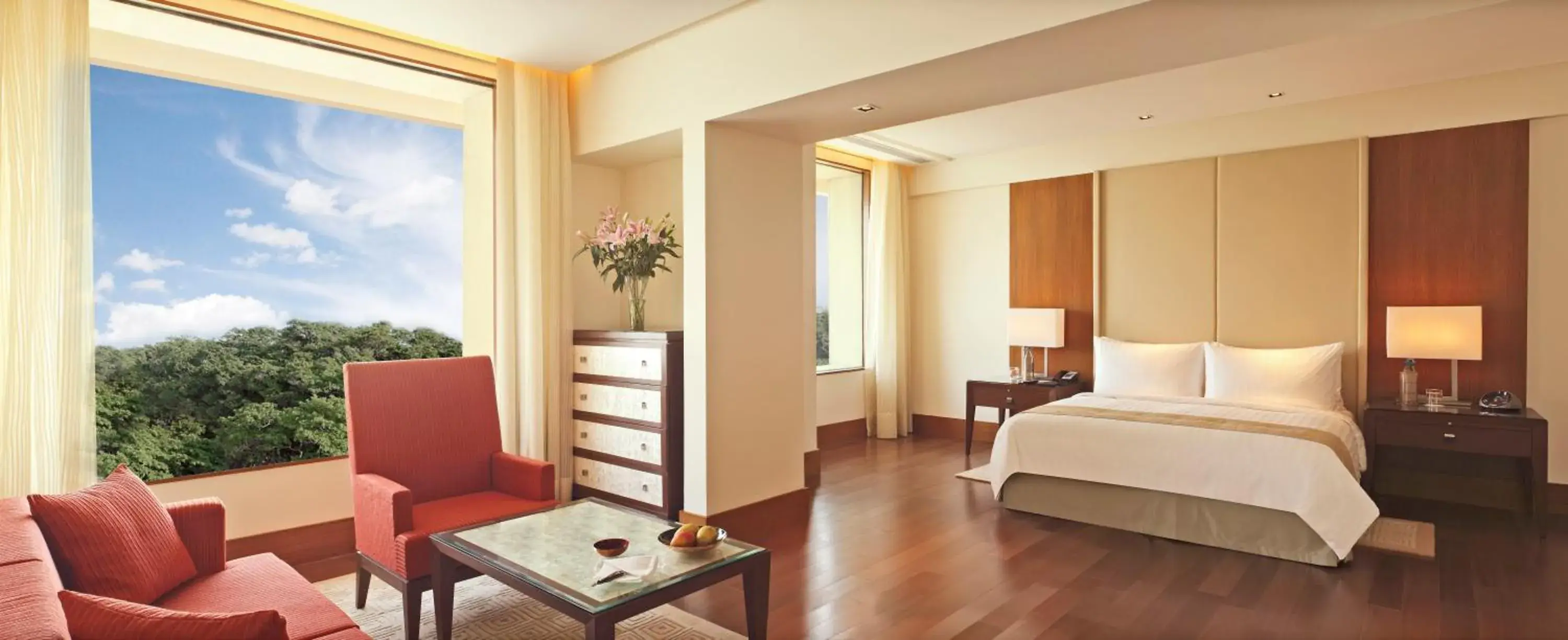 Bed in The Oberoi Gurgaon Bed in The Oberoi Gurgaon