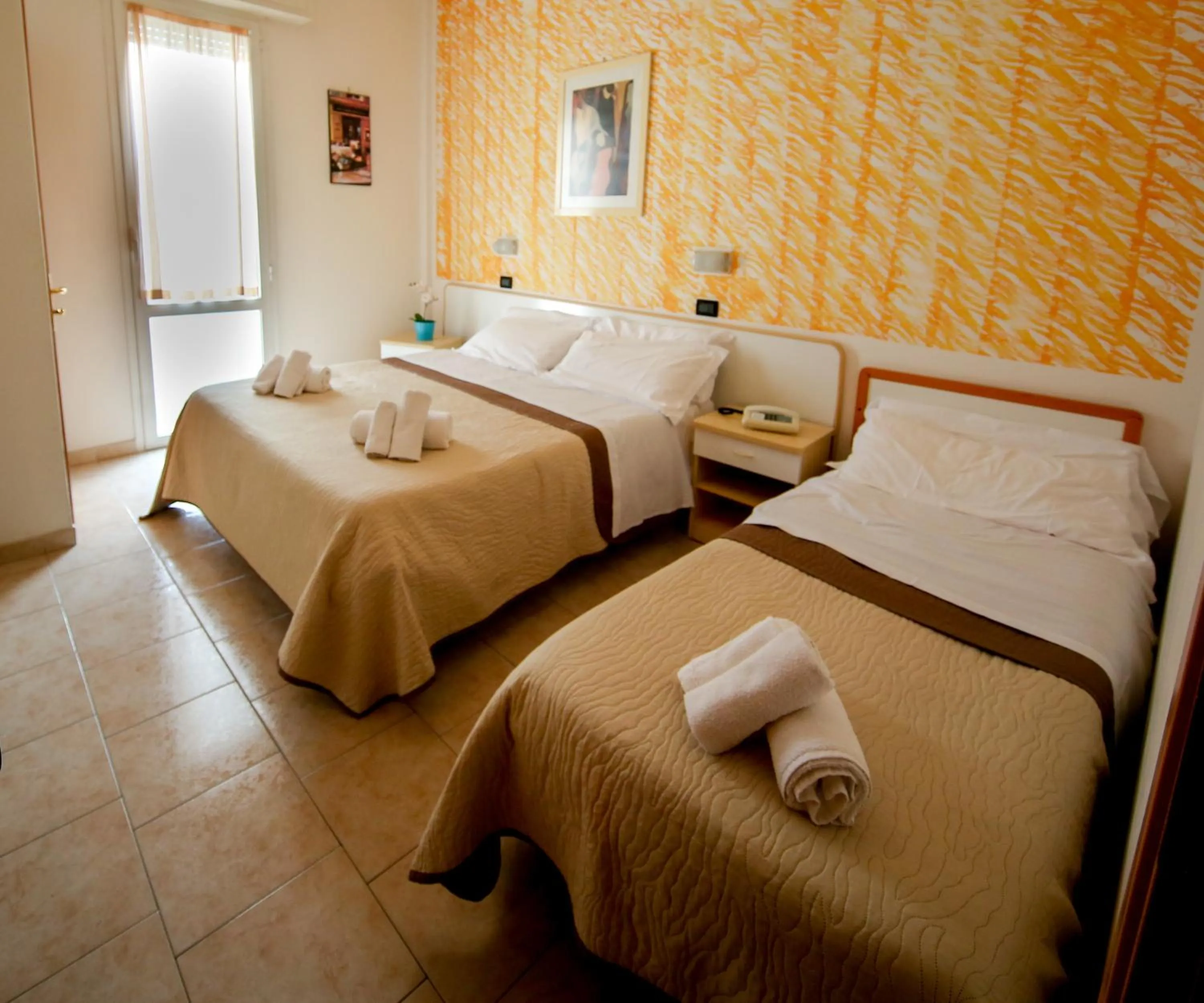 Photo of the whole room, Bed in Hotel Petrarca