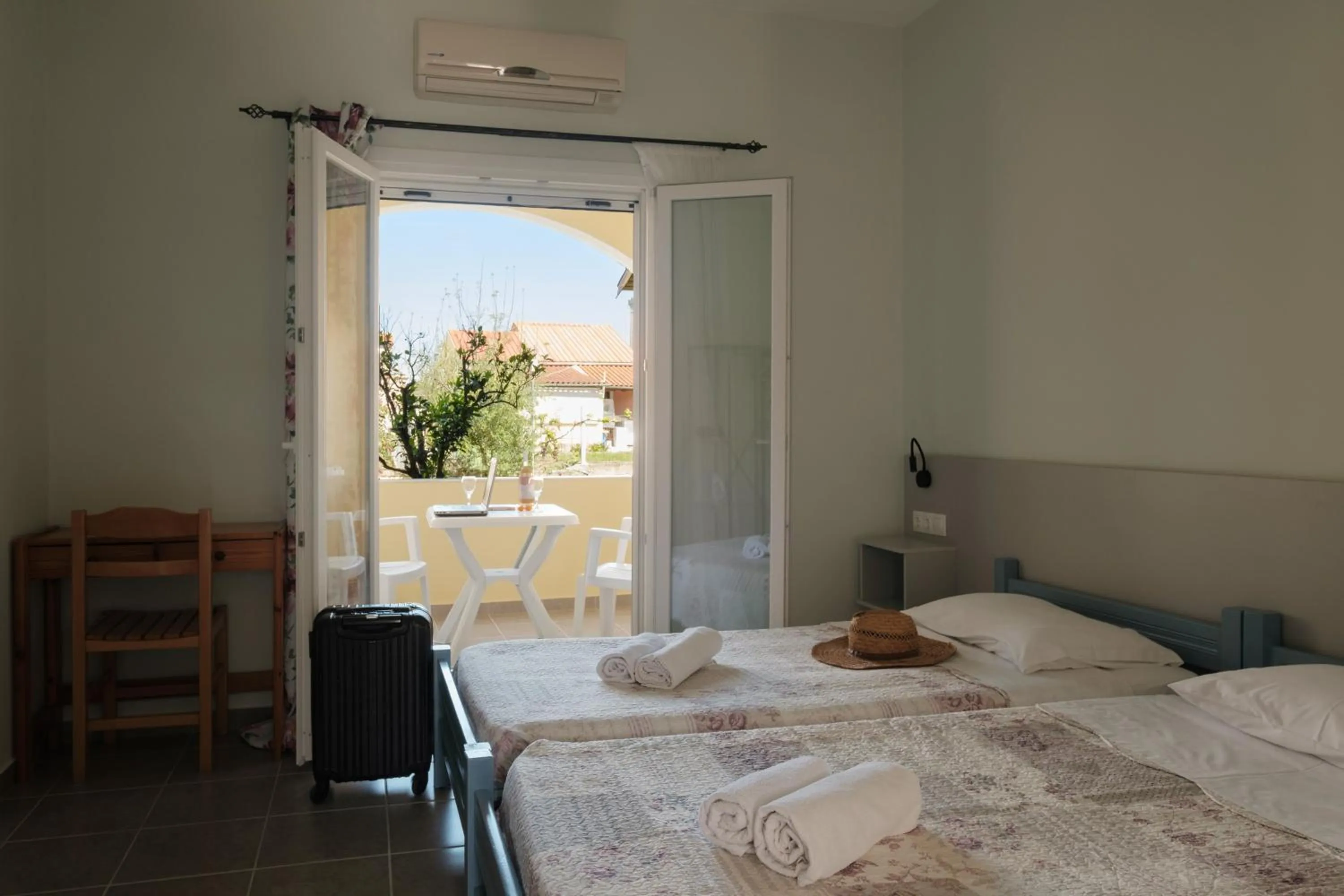 Balcony/Terrace, Bed in Feeloxenia Corfu Apartments