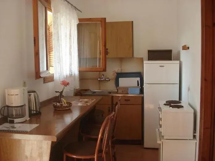 Family Two-Bedroom Apartment in Feeloxenia Corfu Apartments Family Two-Bedroom Apartment in Feeloxenia Corfu Apartments