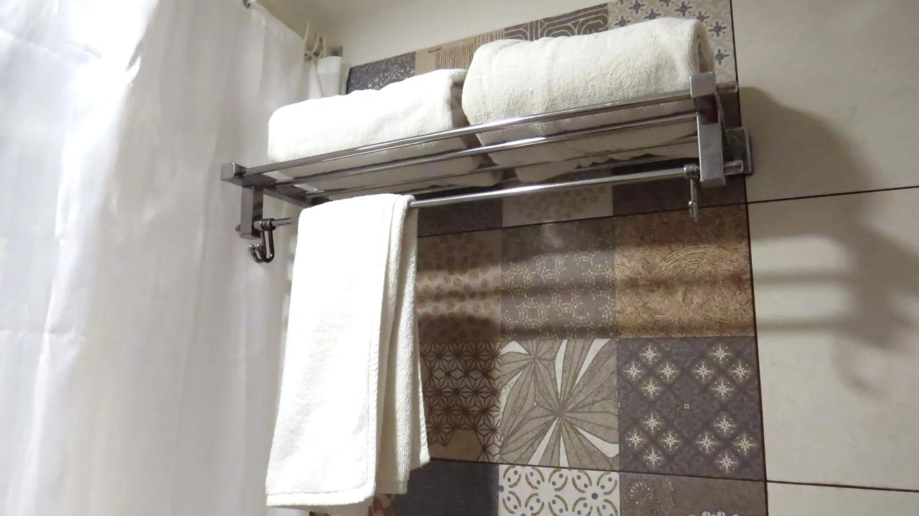 Bathroom in Hotel Rajadhani