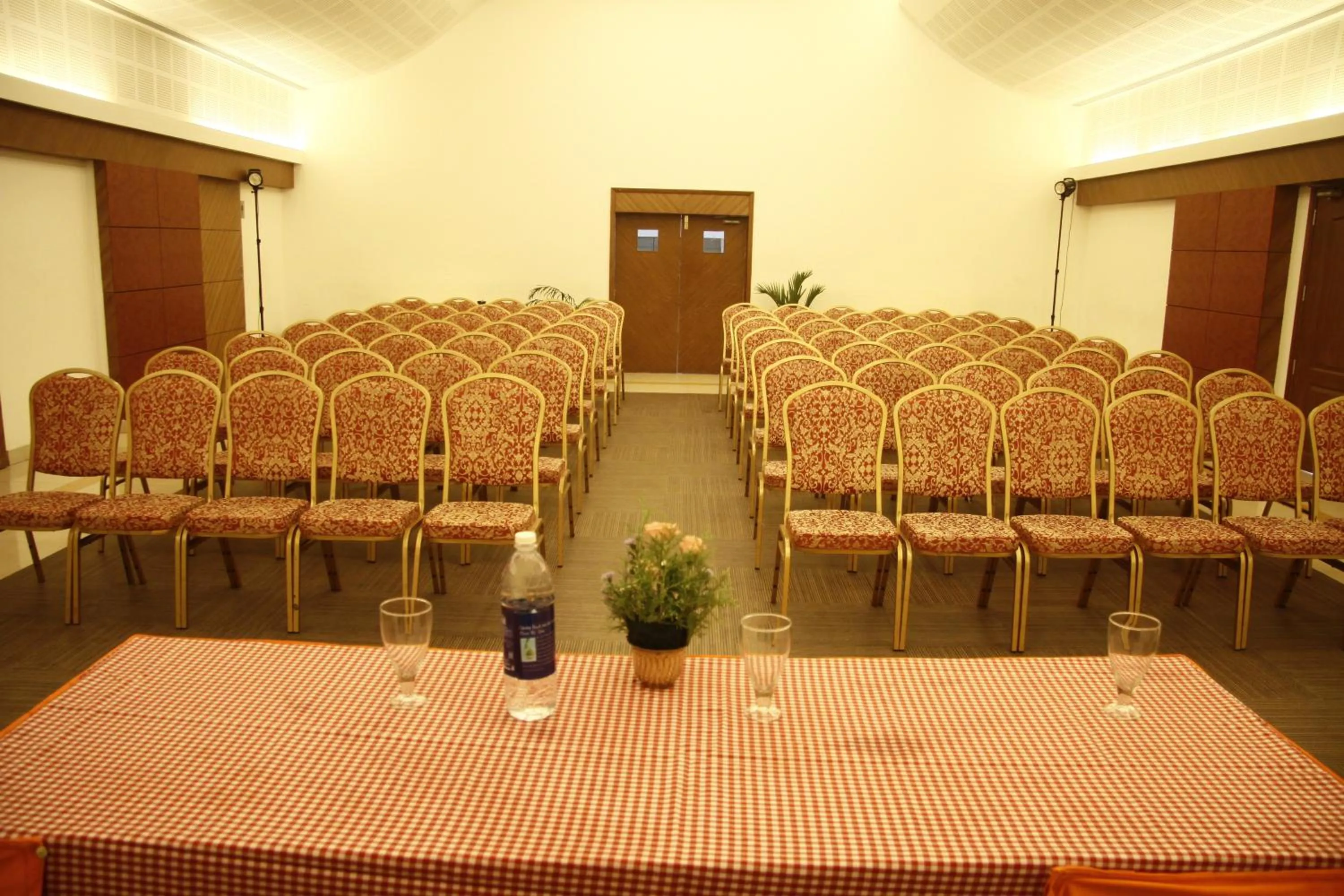 Meeting/conference room in Hotel Rajadhani