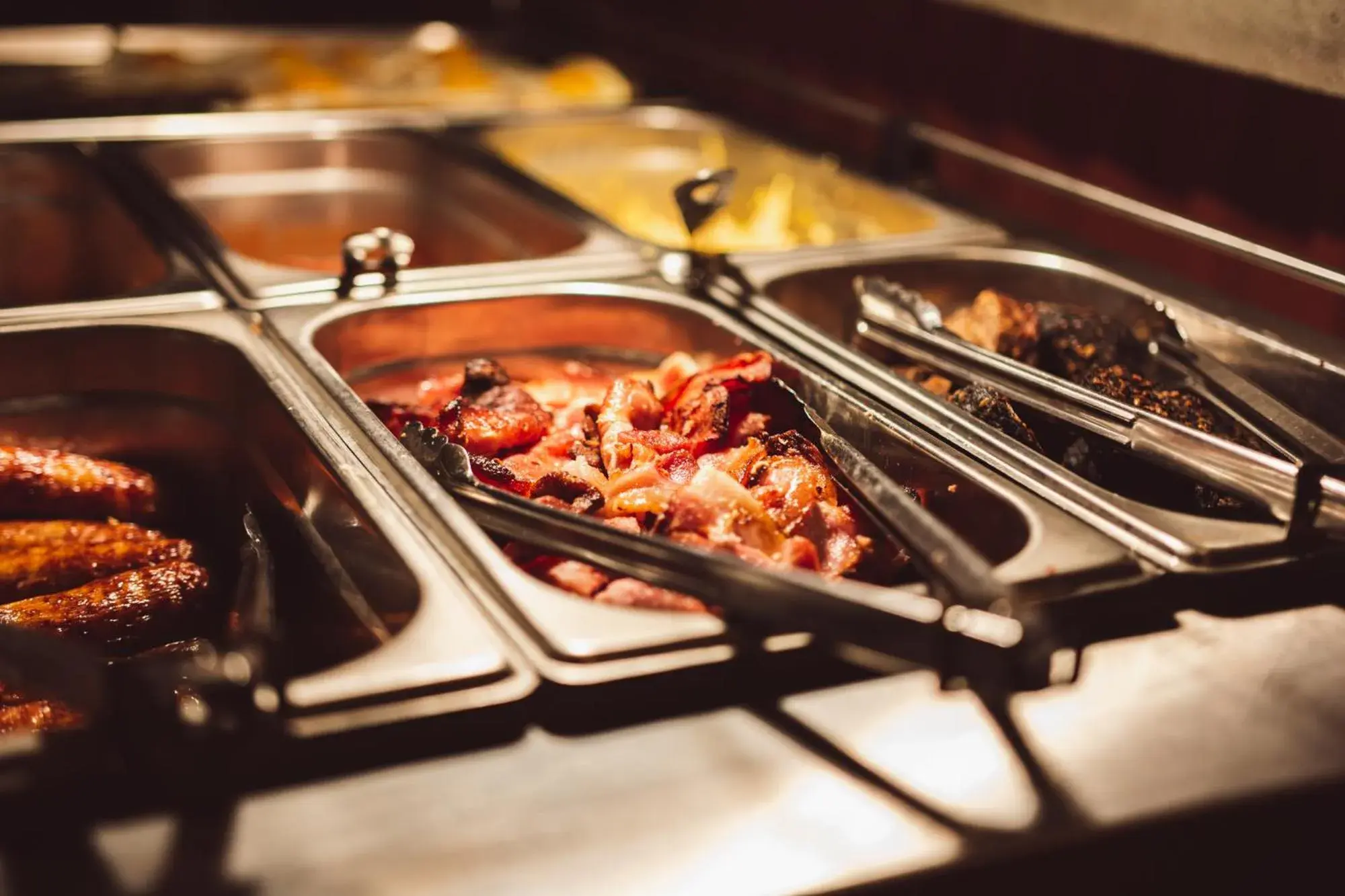 Breakfast in Latroupe Jacobs Inn Breakfast in Latroupe Jacobs Inn