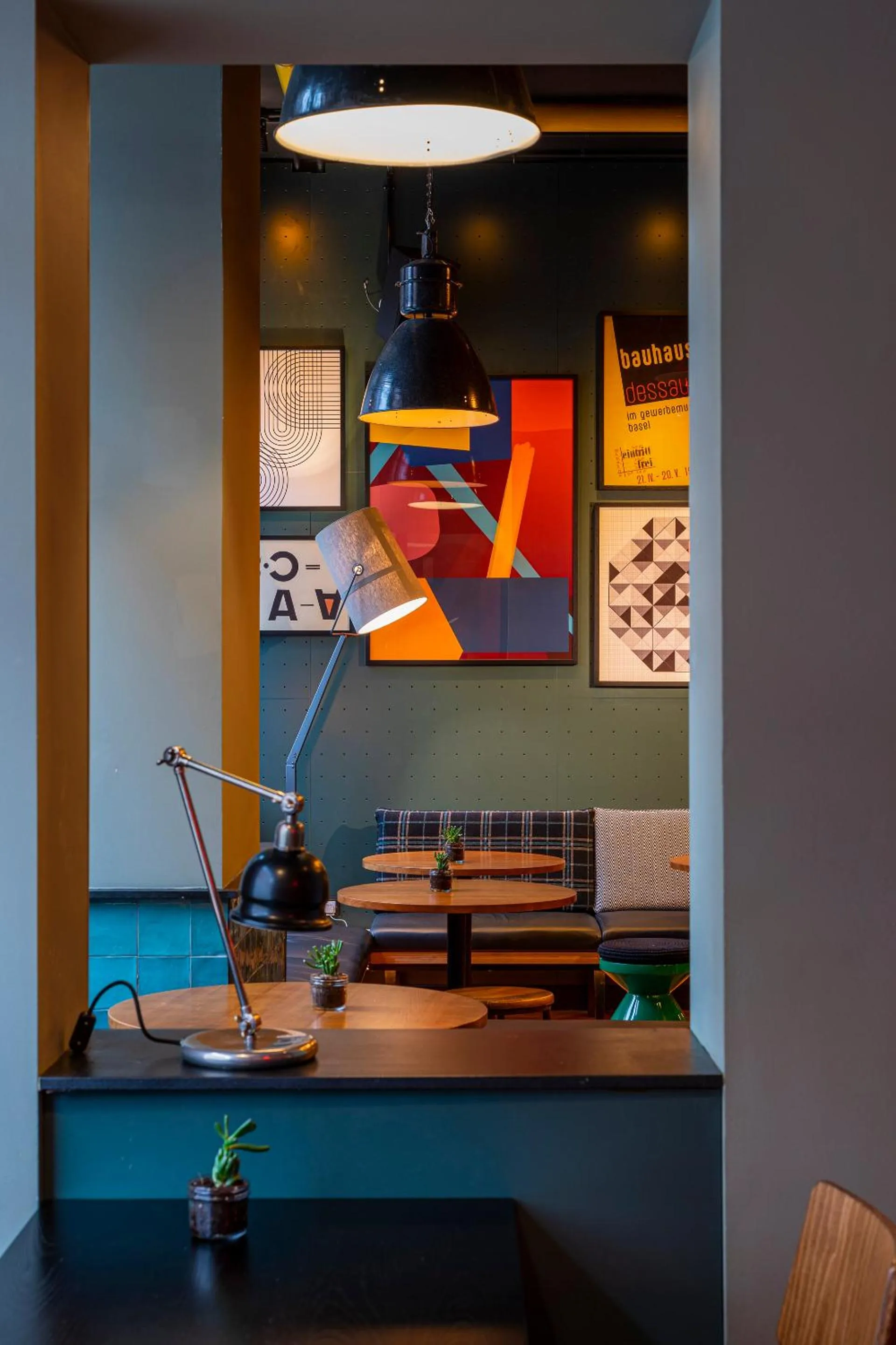 Restaurant/places to eat in Latroupe Jacobs Inn