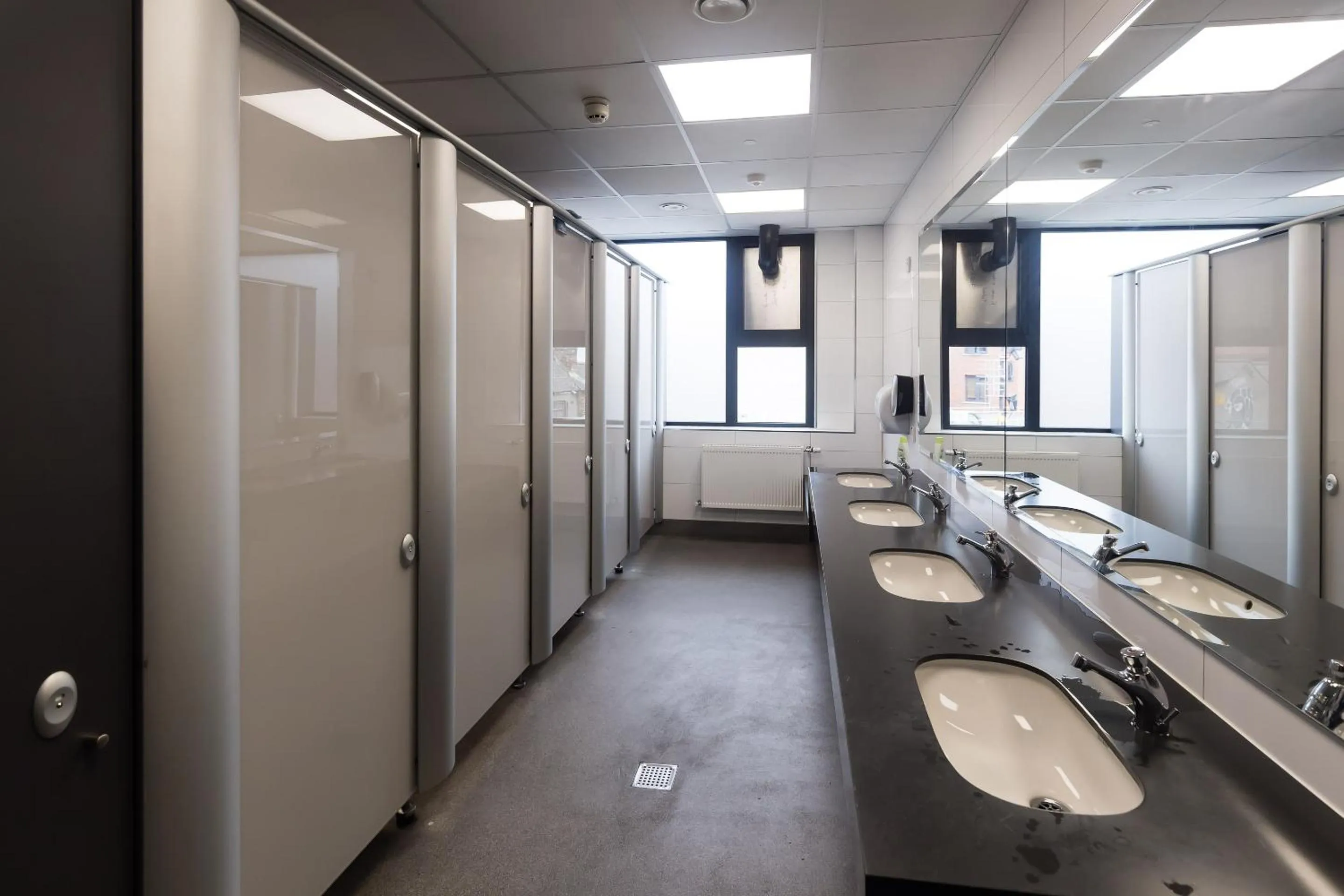 Bathroom in Latroupe Jacobs Inn