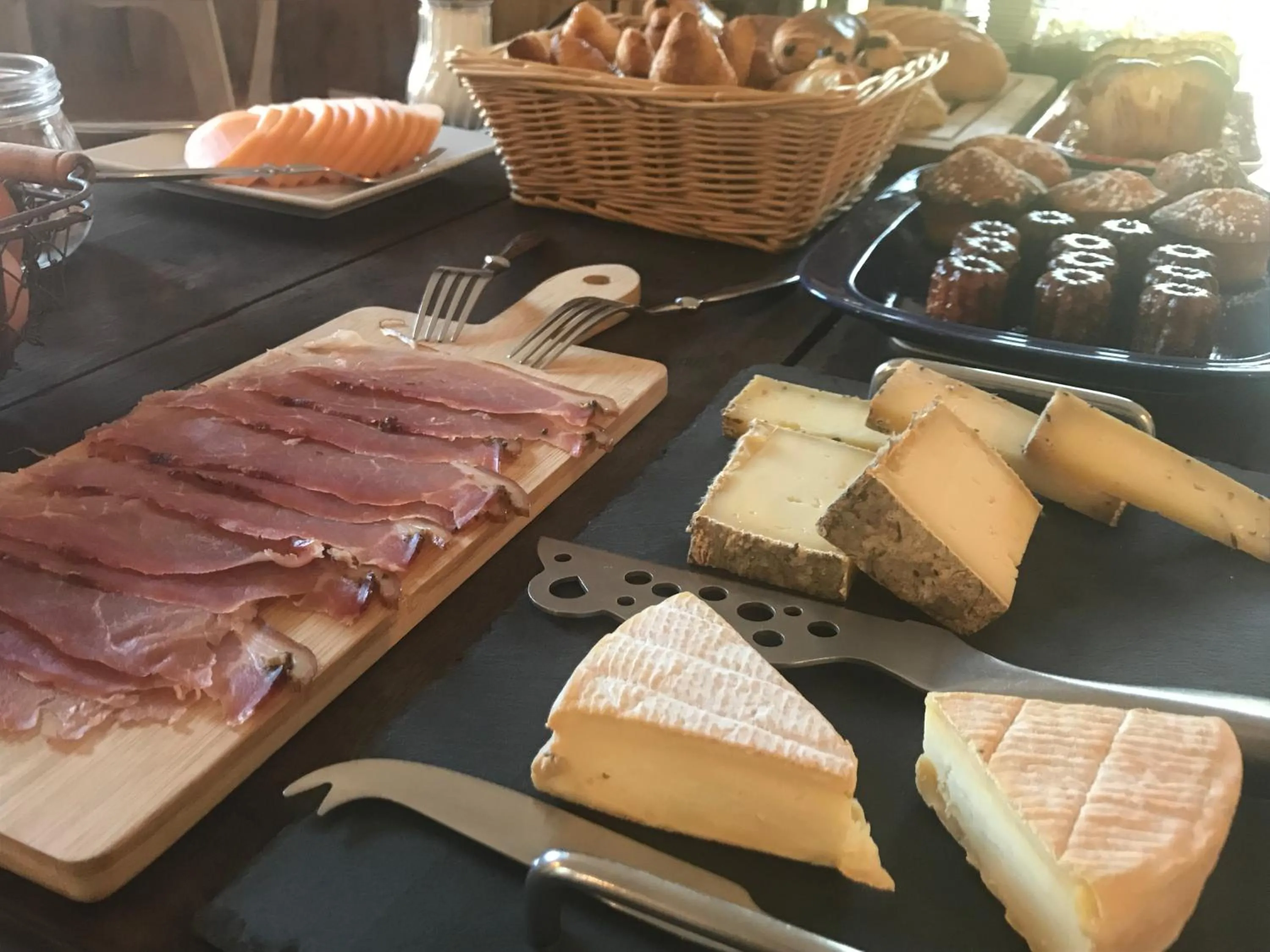 Breakfast in Chez Jeanmyvonne