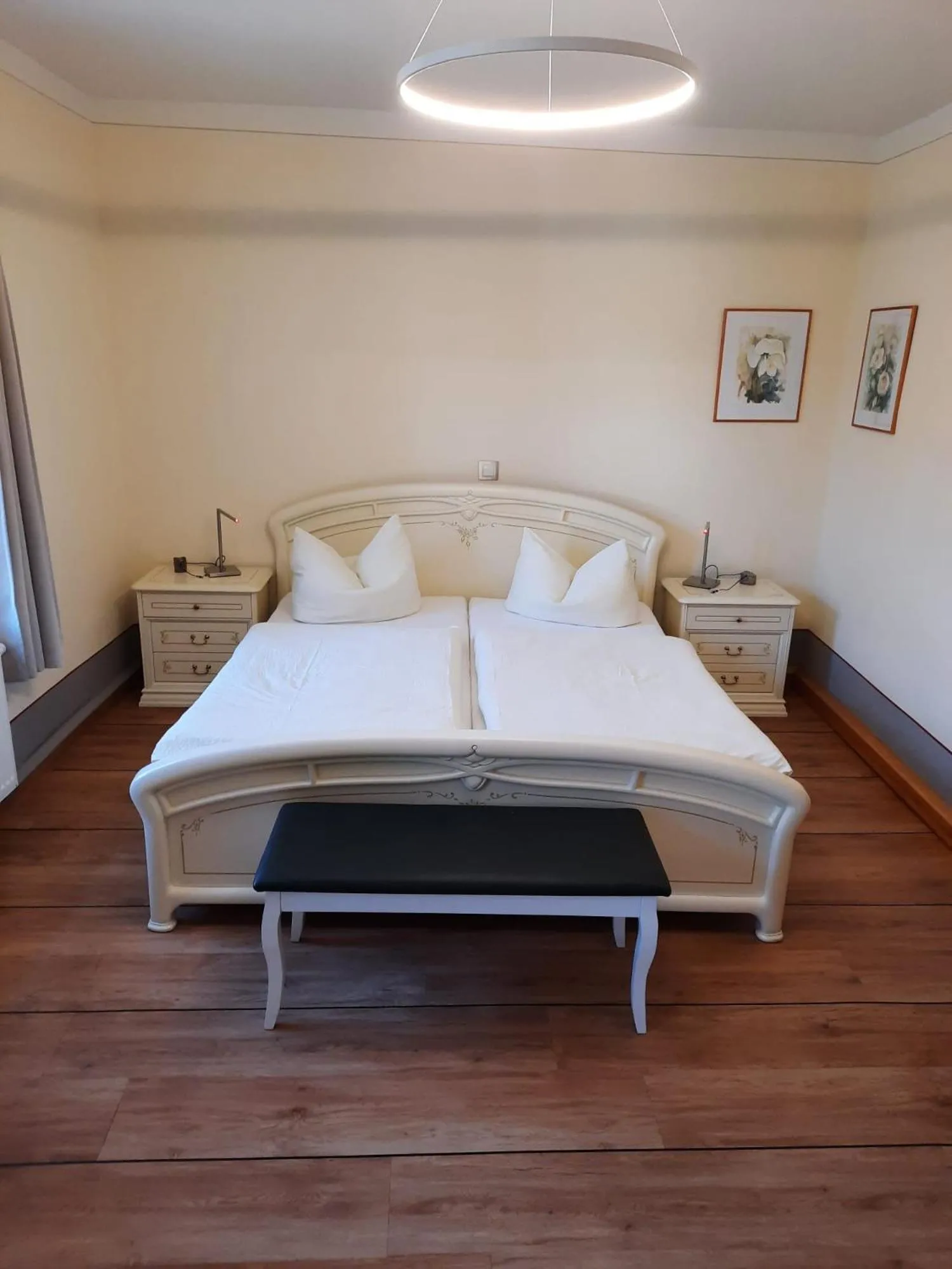 Bed in Hotel Zum Klötzelmönch