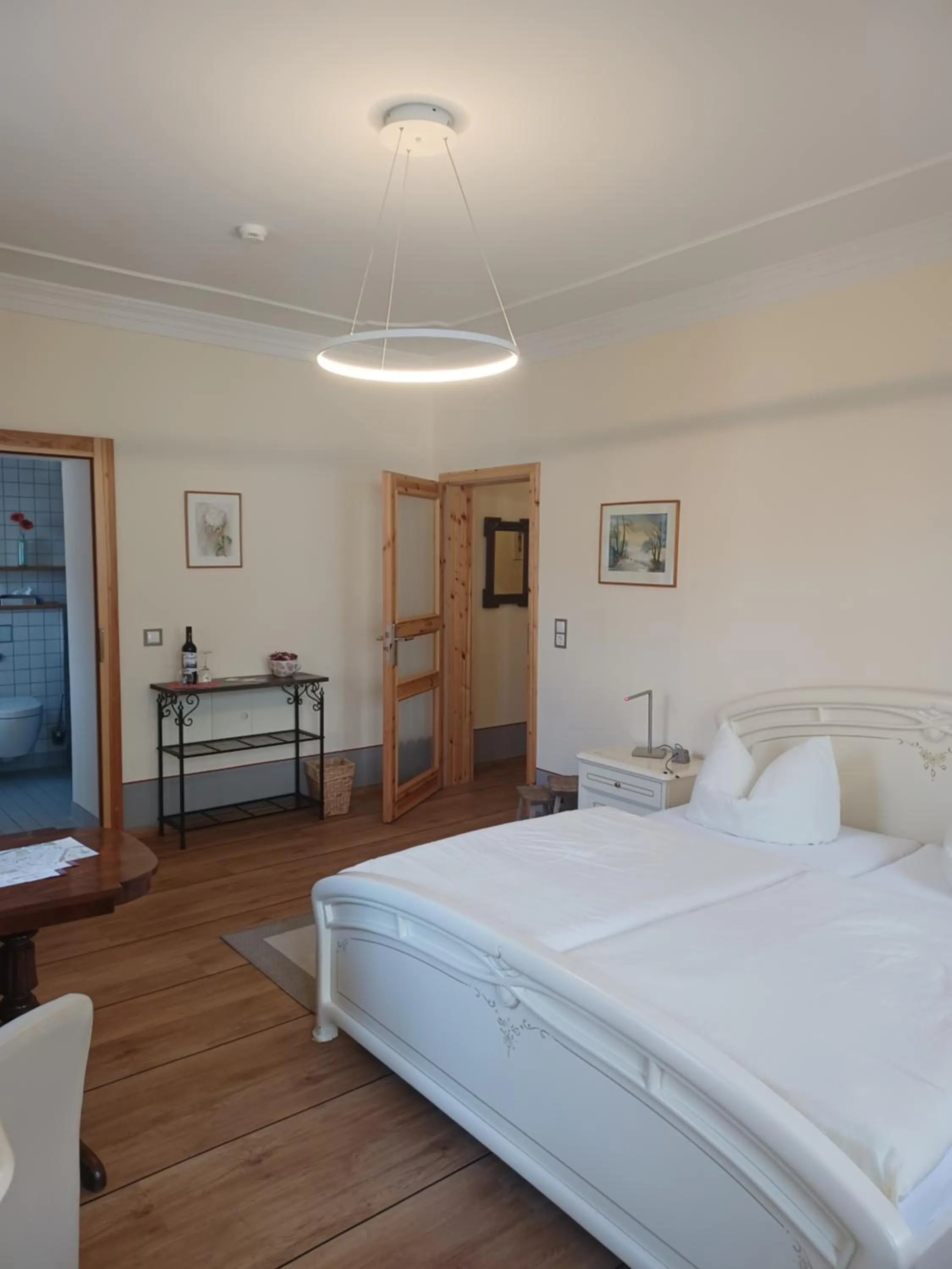 Bed in Hotel Zum Klötzelmönch