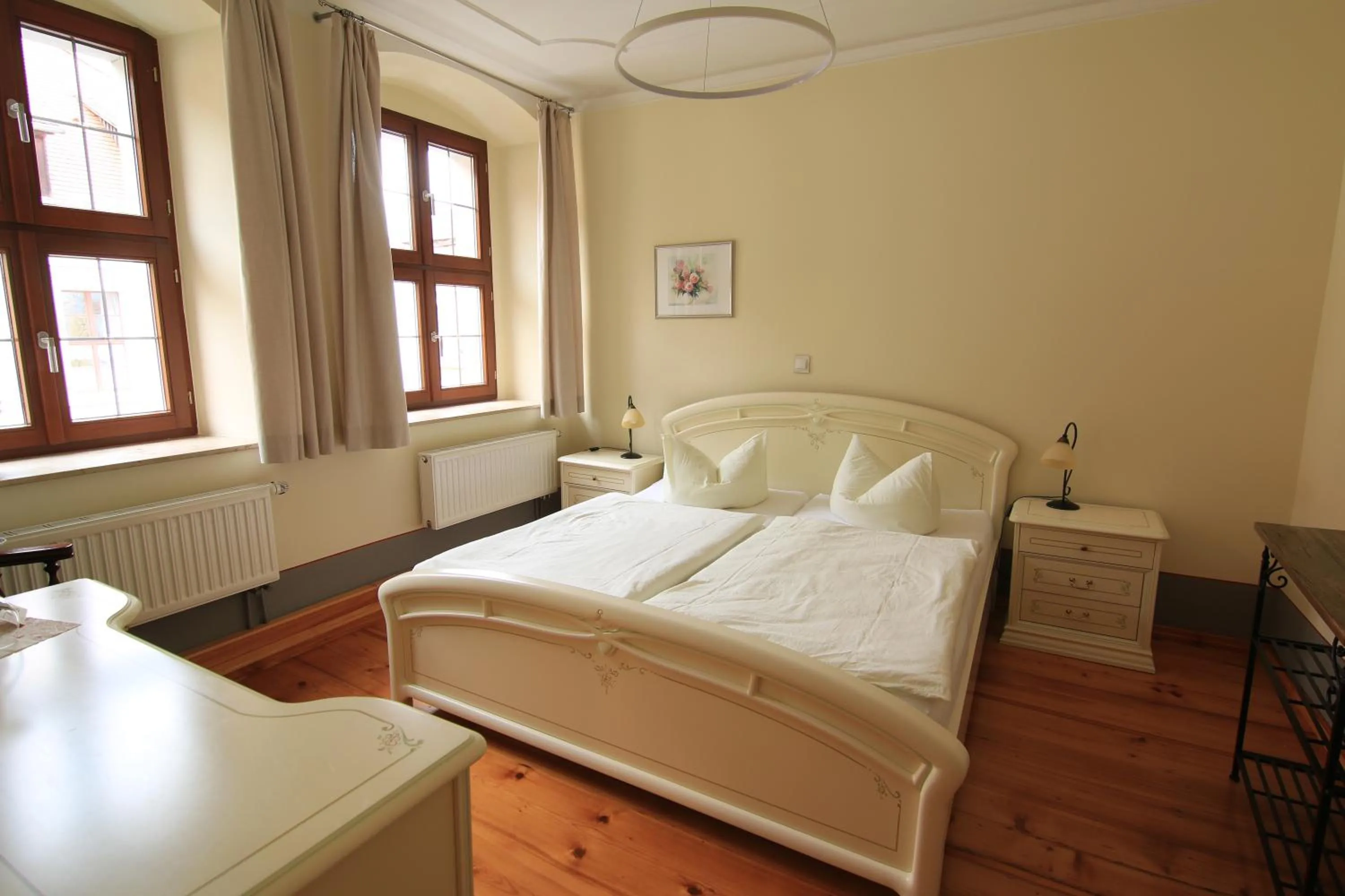 Bedroom, Bed in Hotel Zum Klötzelmönch