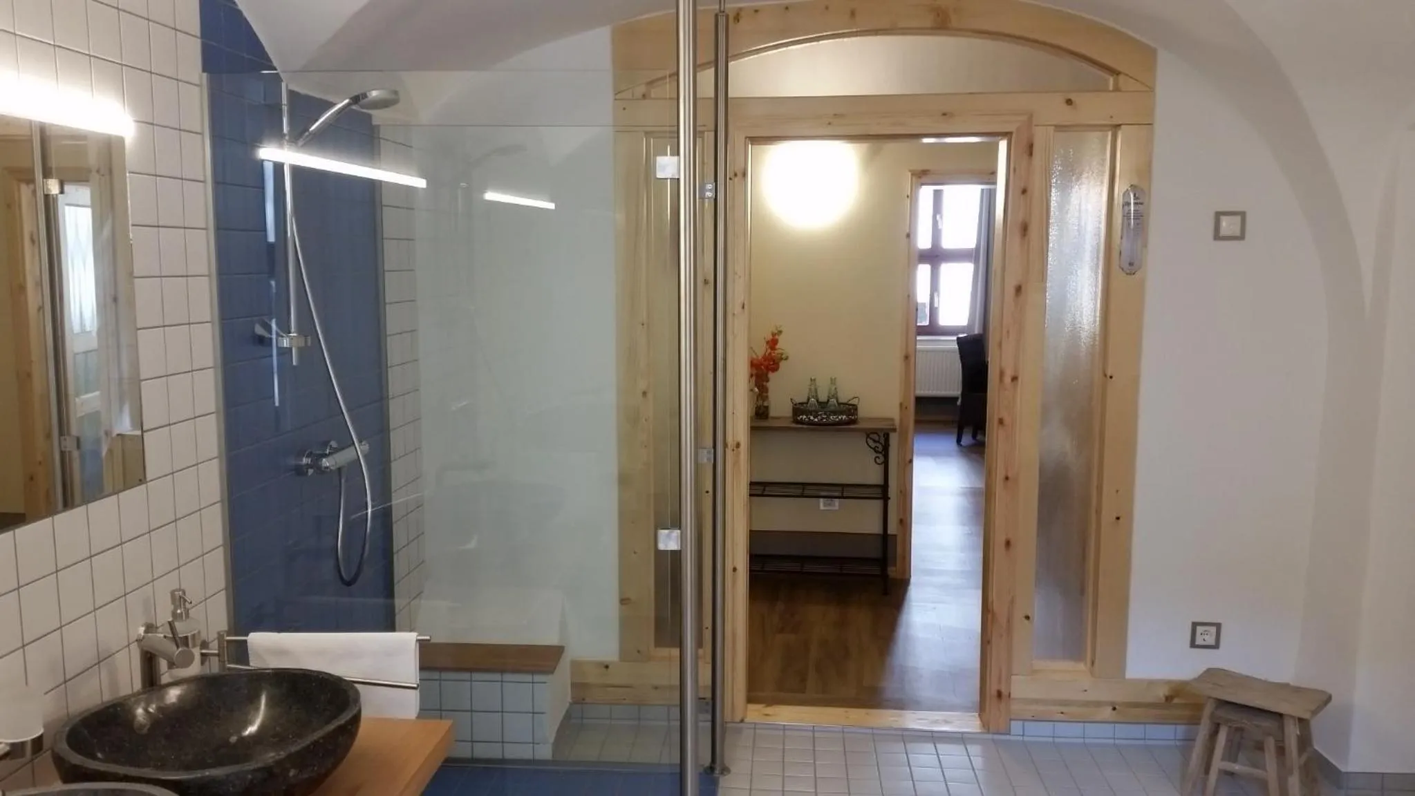 Shower in Hotel Zum Klötzelmönch