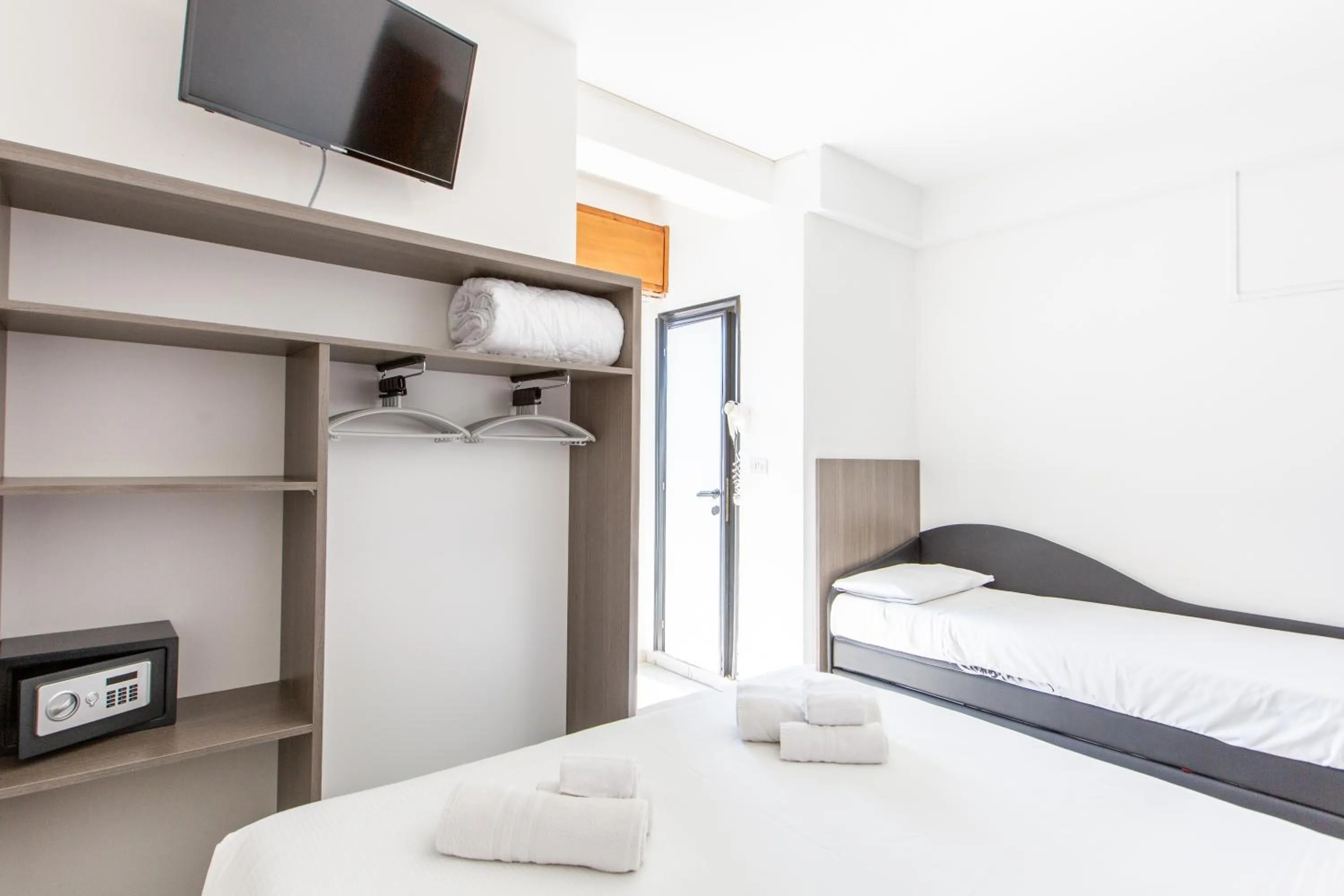 Bedroom, Bed in Hotel Grazia Riccione