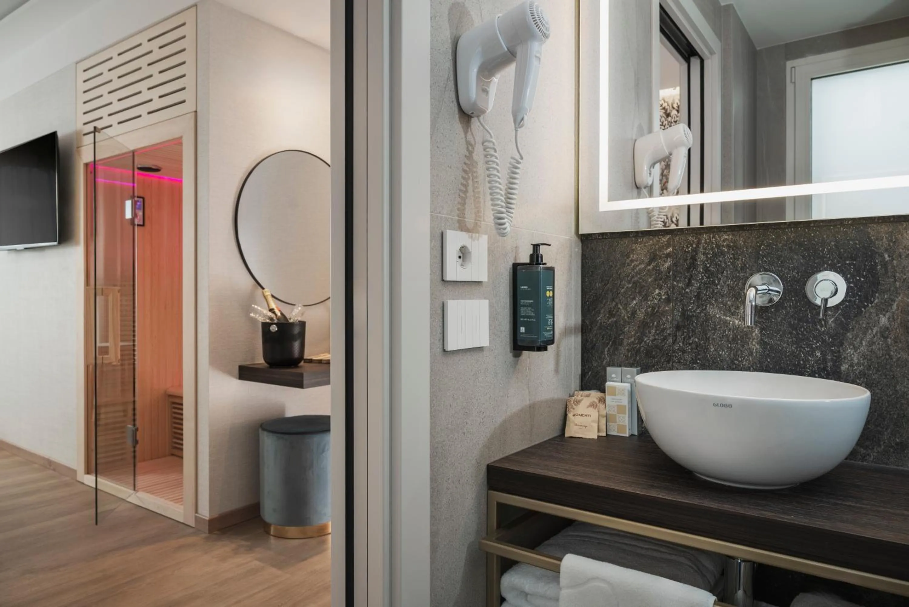 Bathroom in Hotel Grazia Riccione