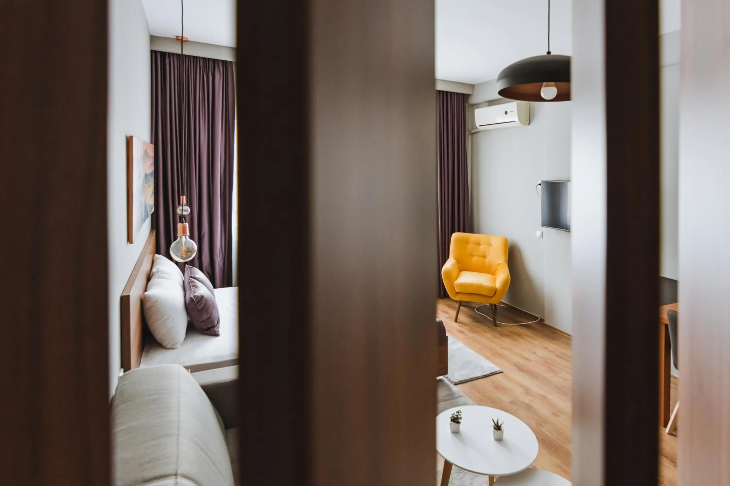 Central Plaza Apartments