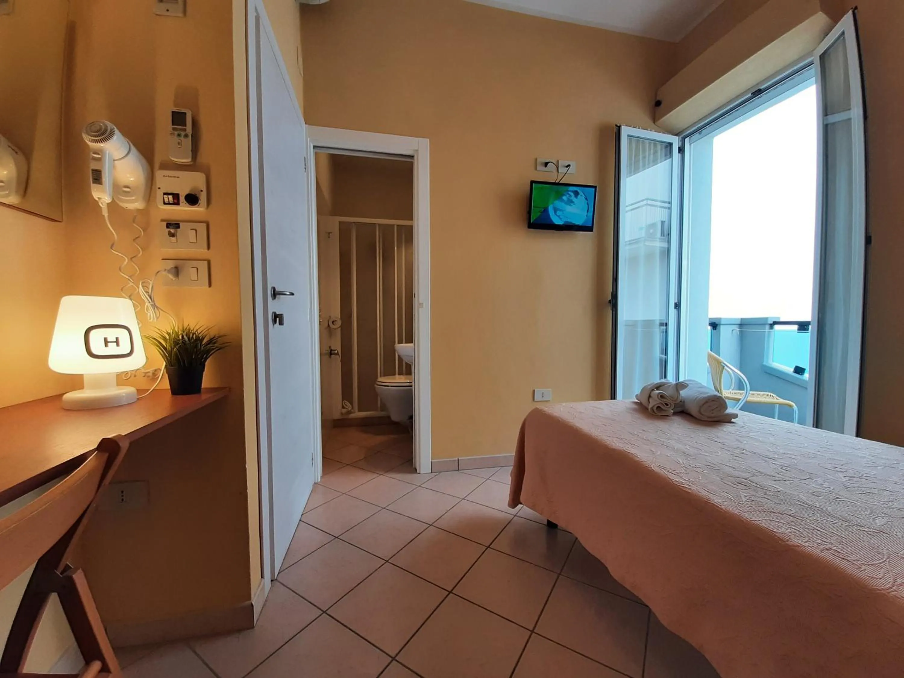 Bedroom, Bed in Hotel Originale by ALEhotels