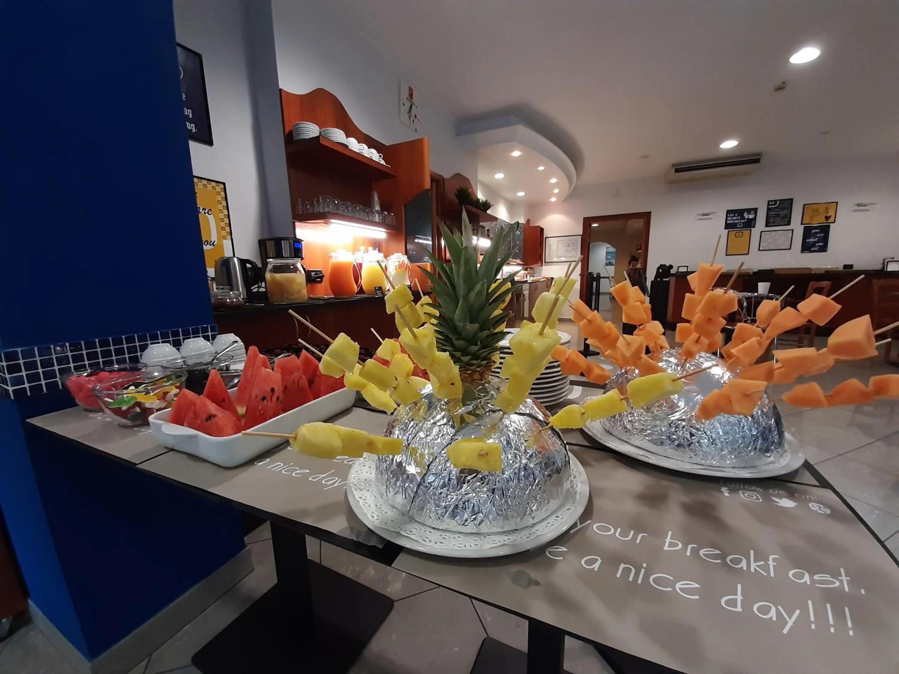 Breakfast in Hotel Originale by ALEhotels