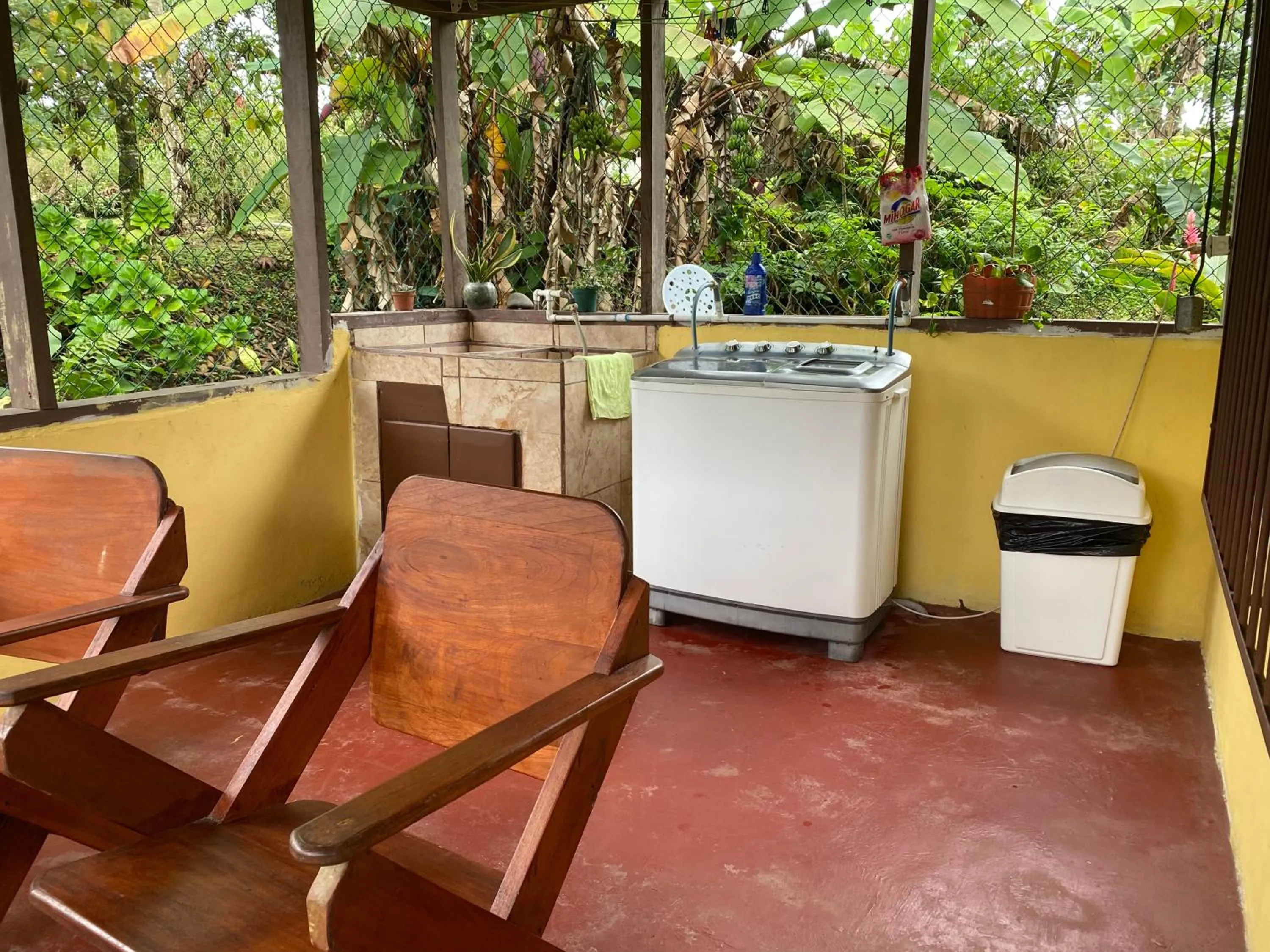 Casas de Campo Las Pavitas Cottages "Red Frog"