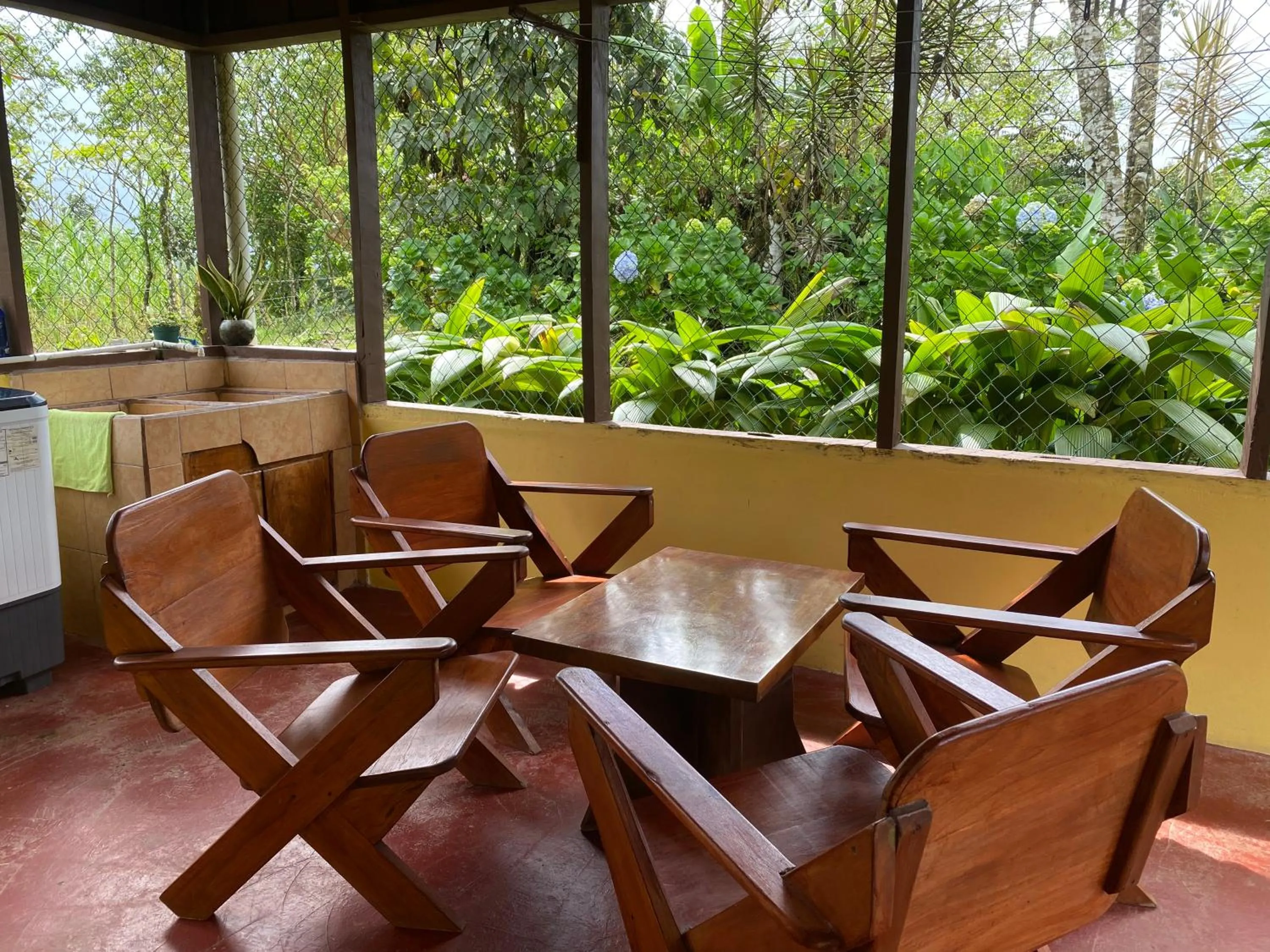 Casas de Campo Las Pavitas Cottages "Red Frog"
