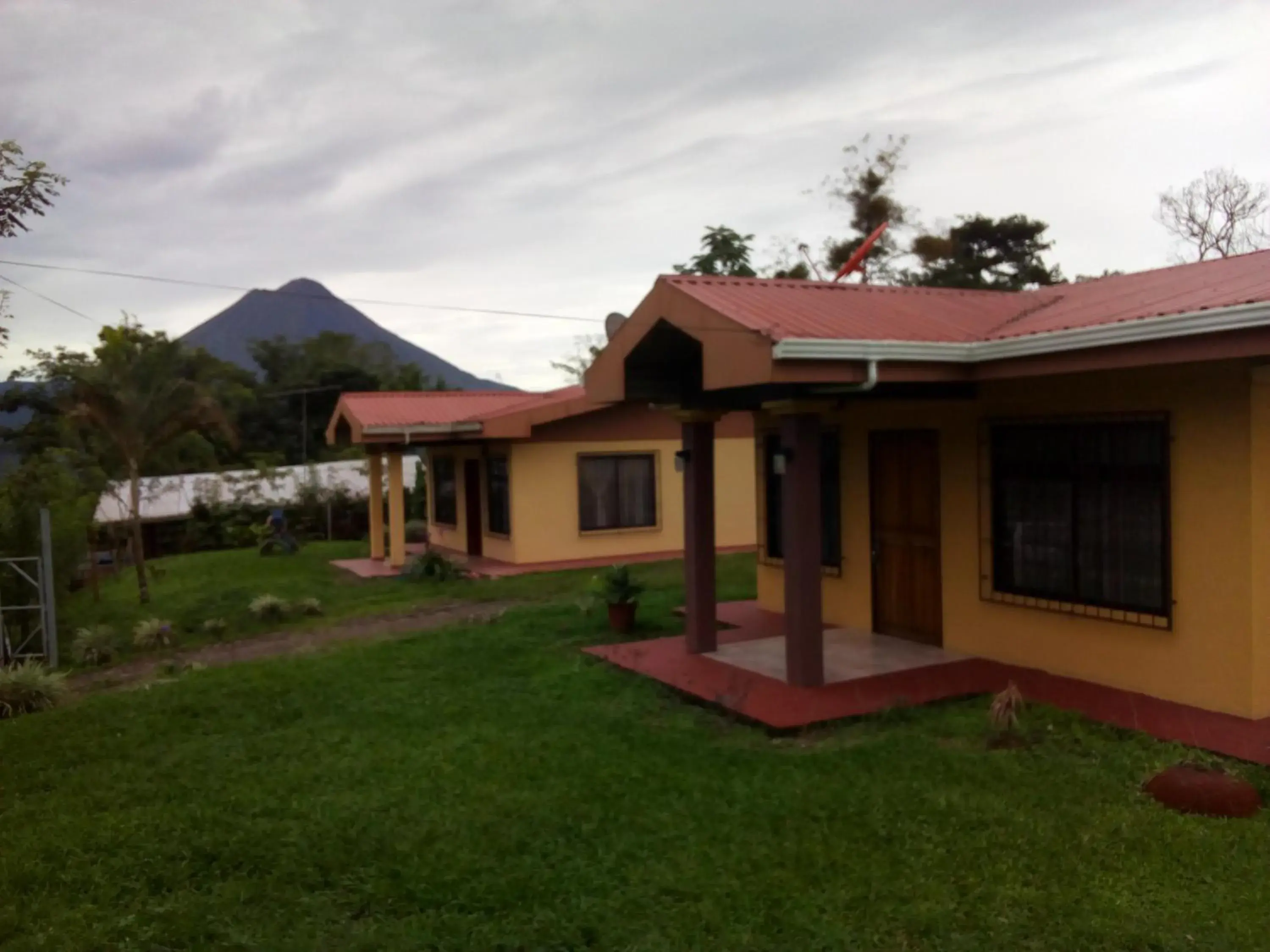 Casas de Campo Las Pavitas Cottages "Red Frog" Casas de Campo Las Pavitas Cottages "Red Frog"