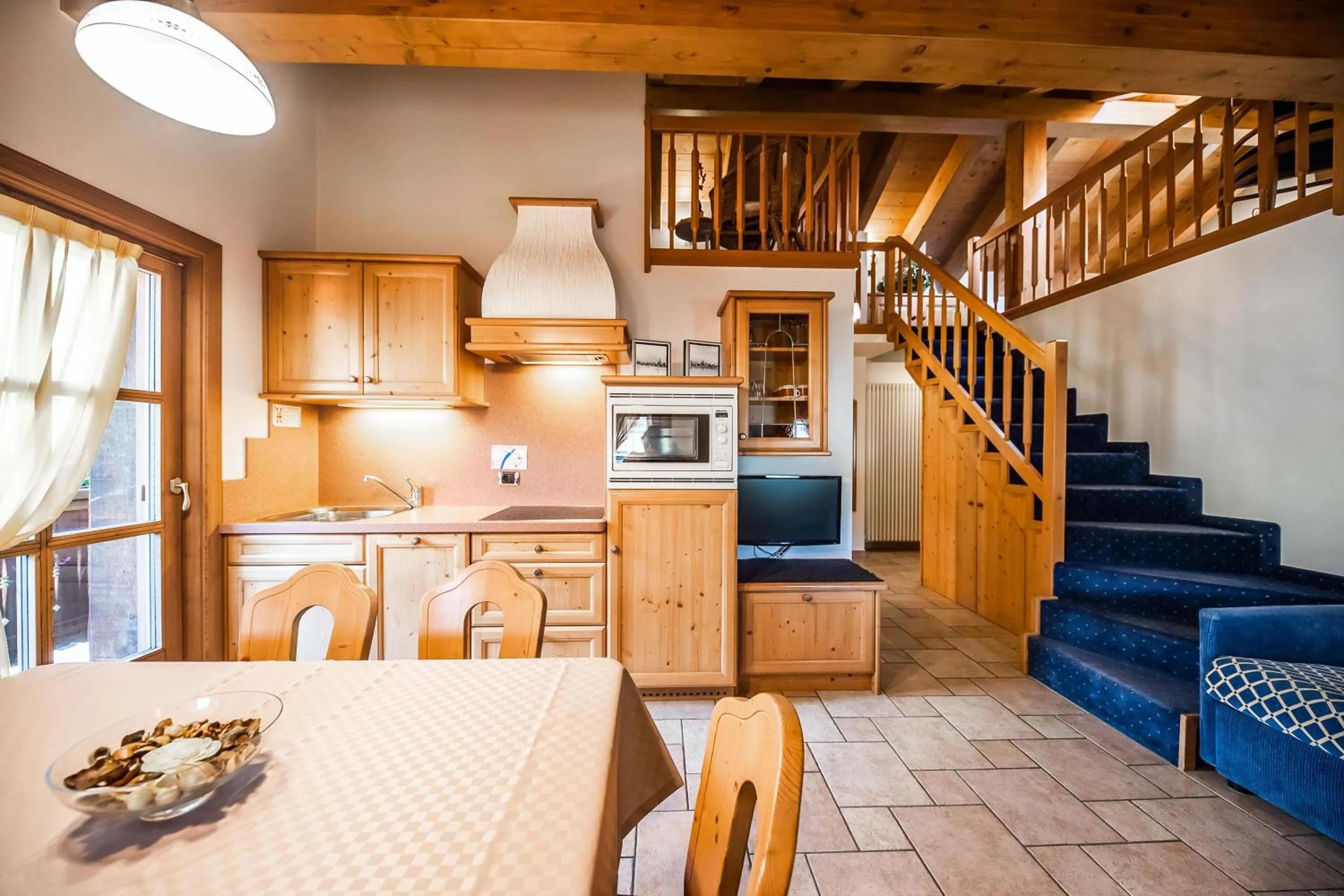 Kitchen or kitchenette in Chalet Mottolino