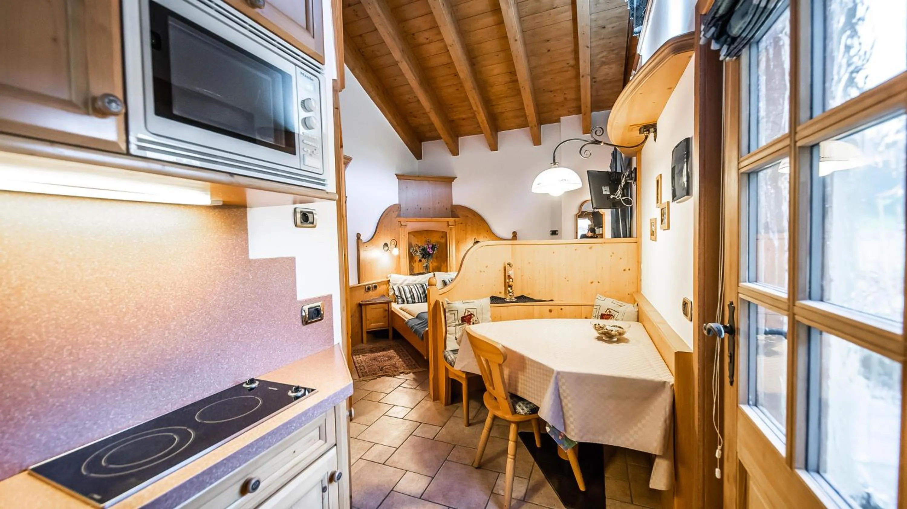 Kitchen or kitchenette in Chalet Mottolino