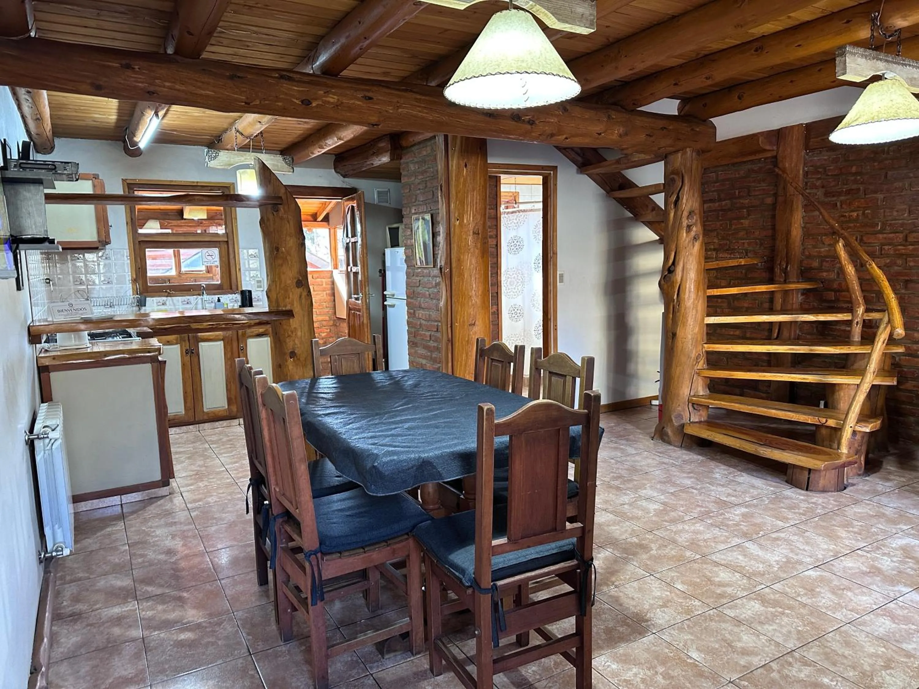 Dining area in Cabañas Las Nubes