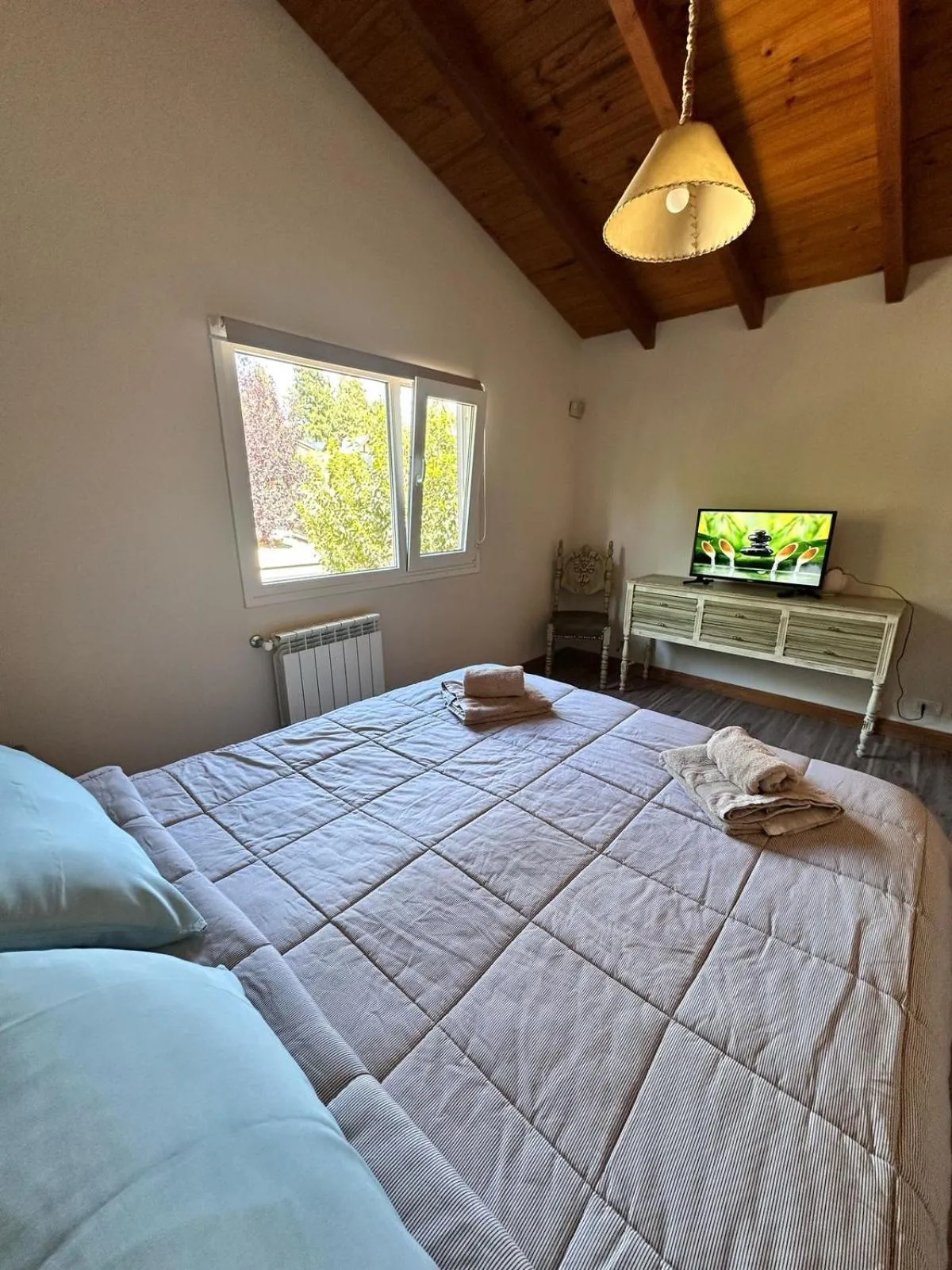 TV and multimedia, Bed in Cabañas Las Nubes