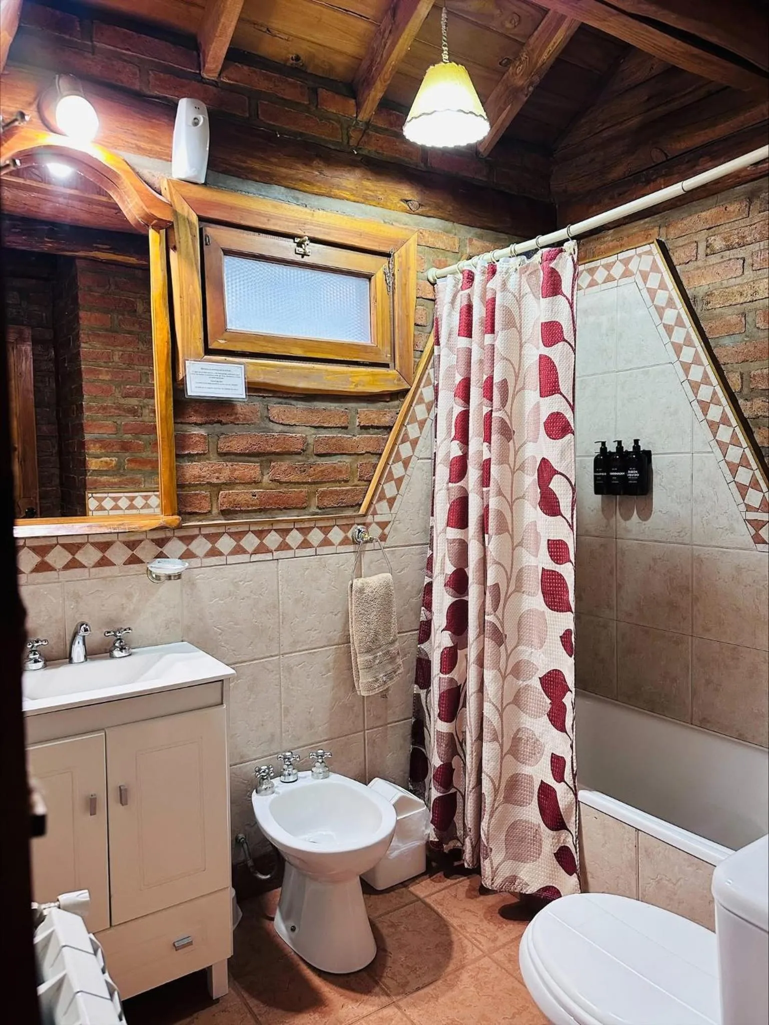 Toilet in Cabañas Las Nubes