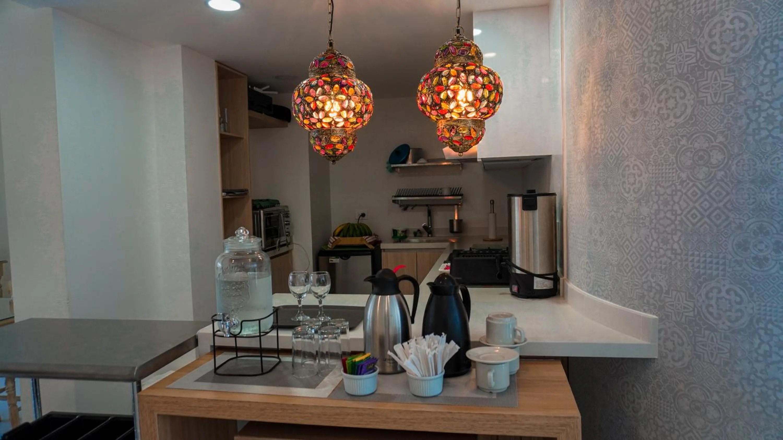 Kitchen or kitchenette in Malik Hotel Boutique